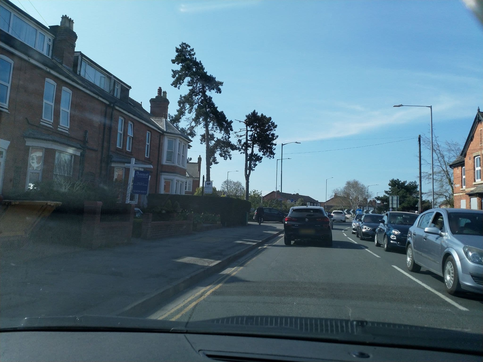 Street view near Grosvenor Villa, Stratford-upon-Avon — © laye (CC BY-SA · Mapillary)