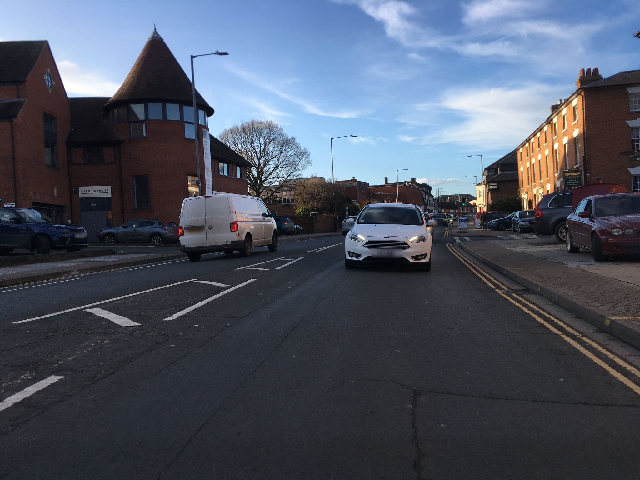 Street view near Courtland, Stratford-upon-Avon — © southglos (CC BY-SA · Mapillary)