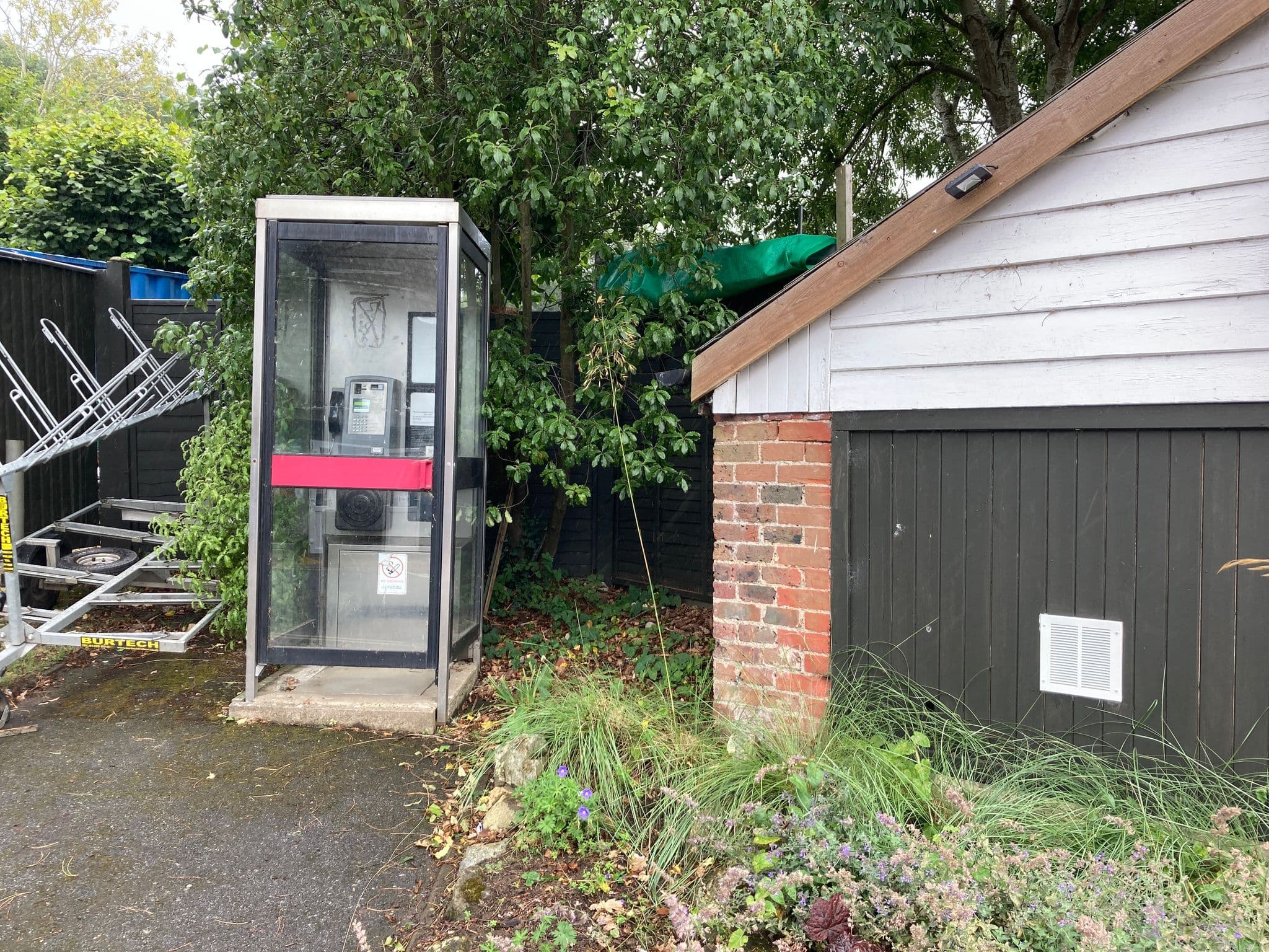 Street view near Narelle, Shanklin — © cjmalone (CC BY-SA · Mapillary)