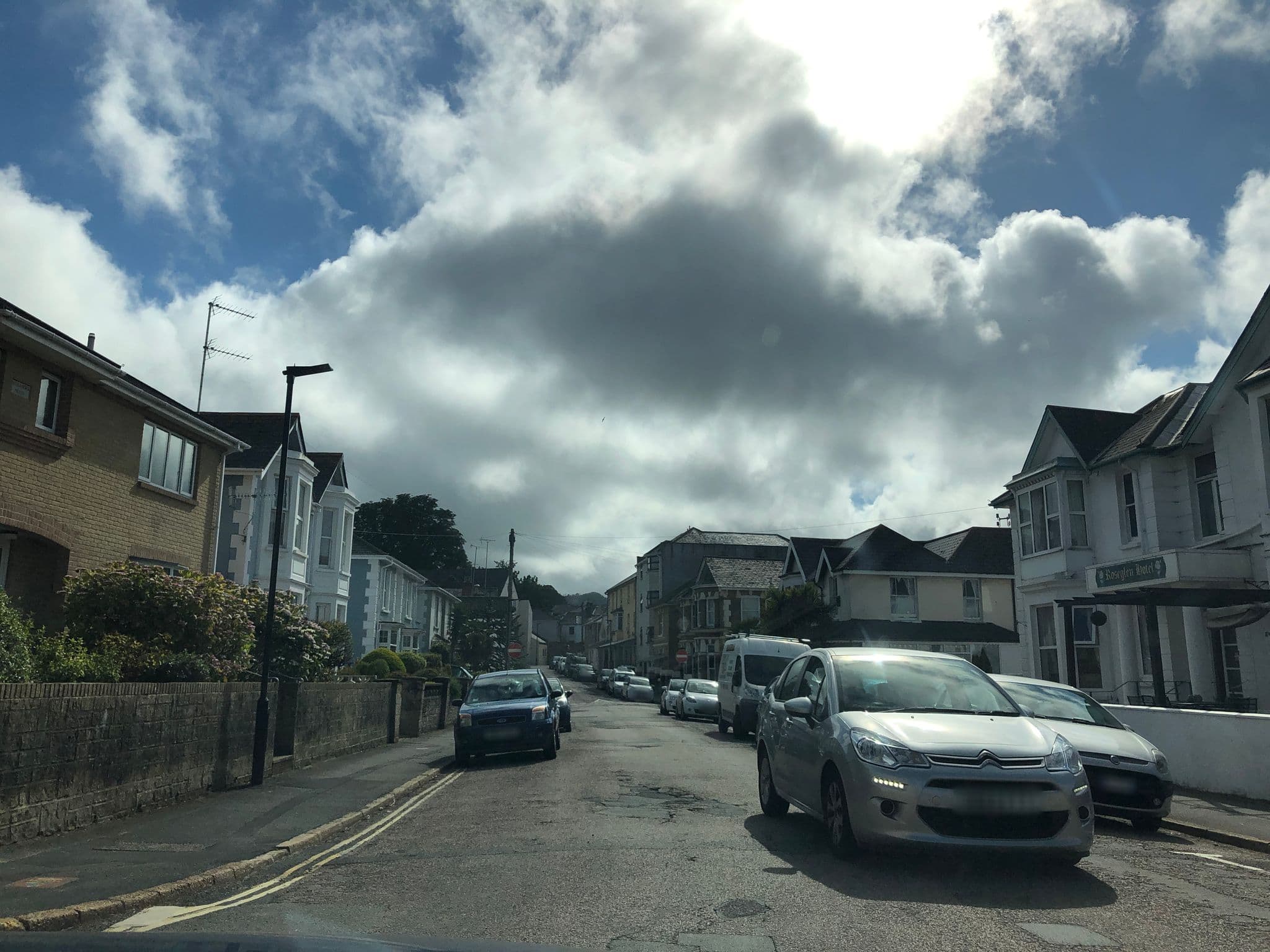Street view near The Roseglen Hotel Shanklin, Shanklin — © oferreira (CC BY-SA · Mapillary)