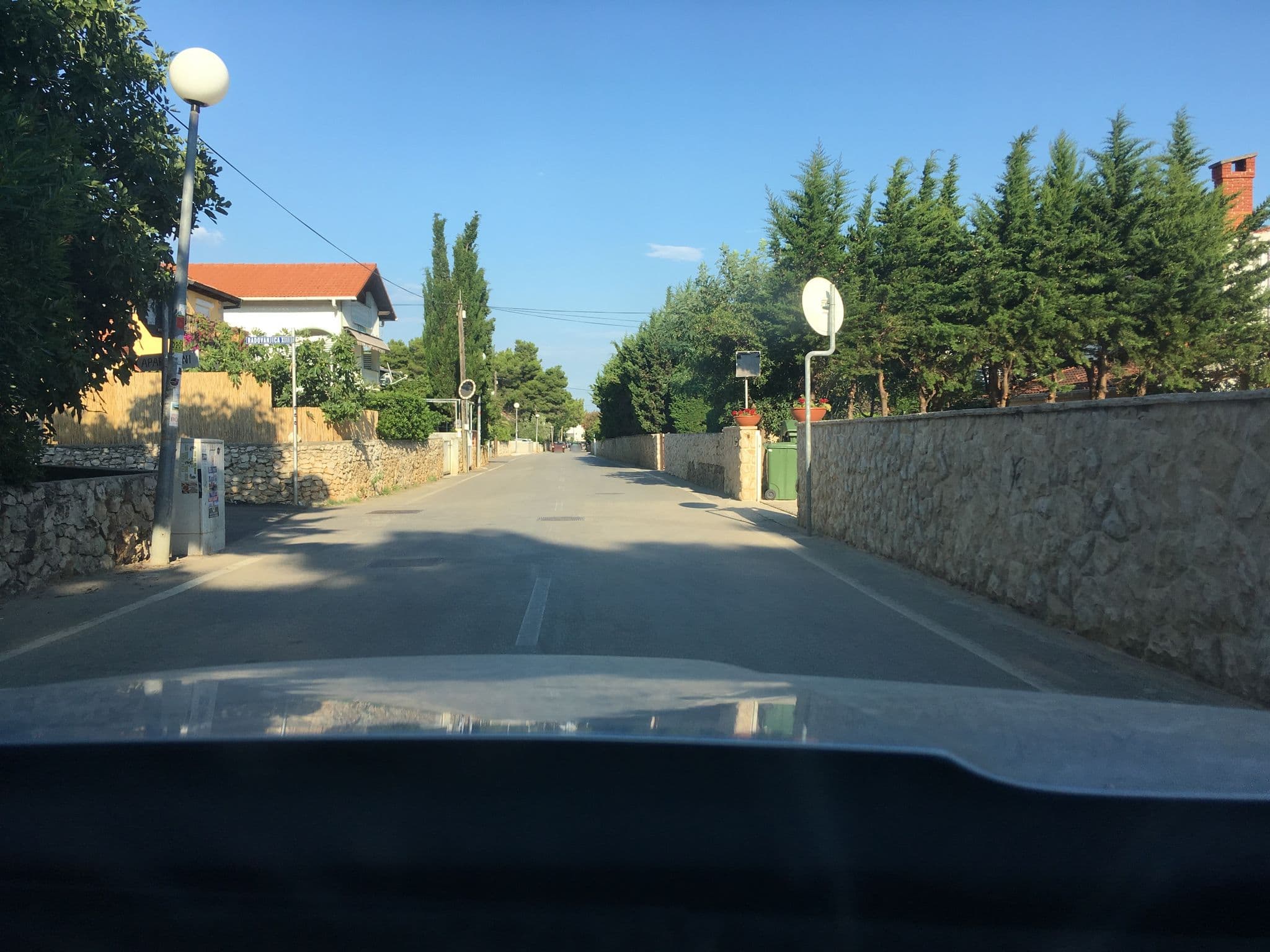 Street view near Riviera Resort Vir, Vir — © jerneja (CC BY-SA · Mapillary)