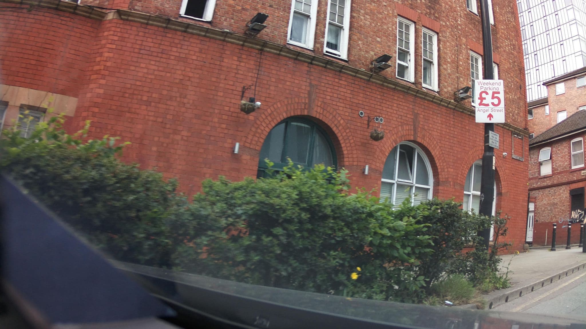 Street view near Ashton House, Manchester — © southglos (CC BY-SA · Mapillary)