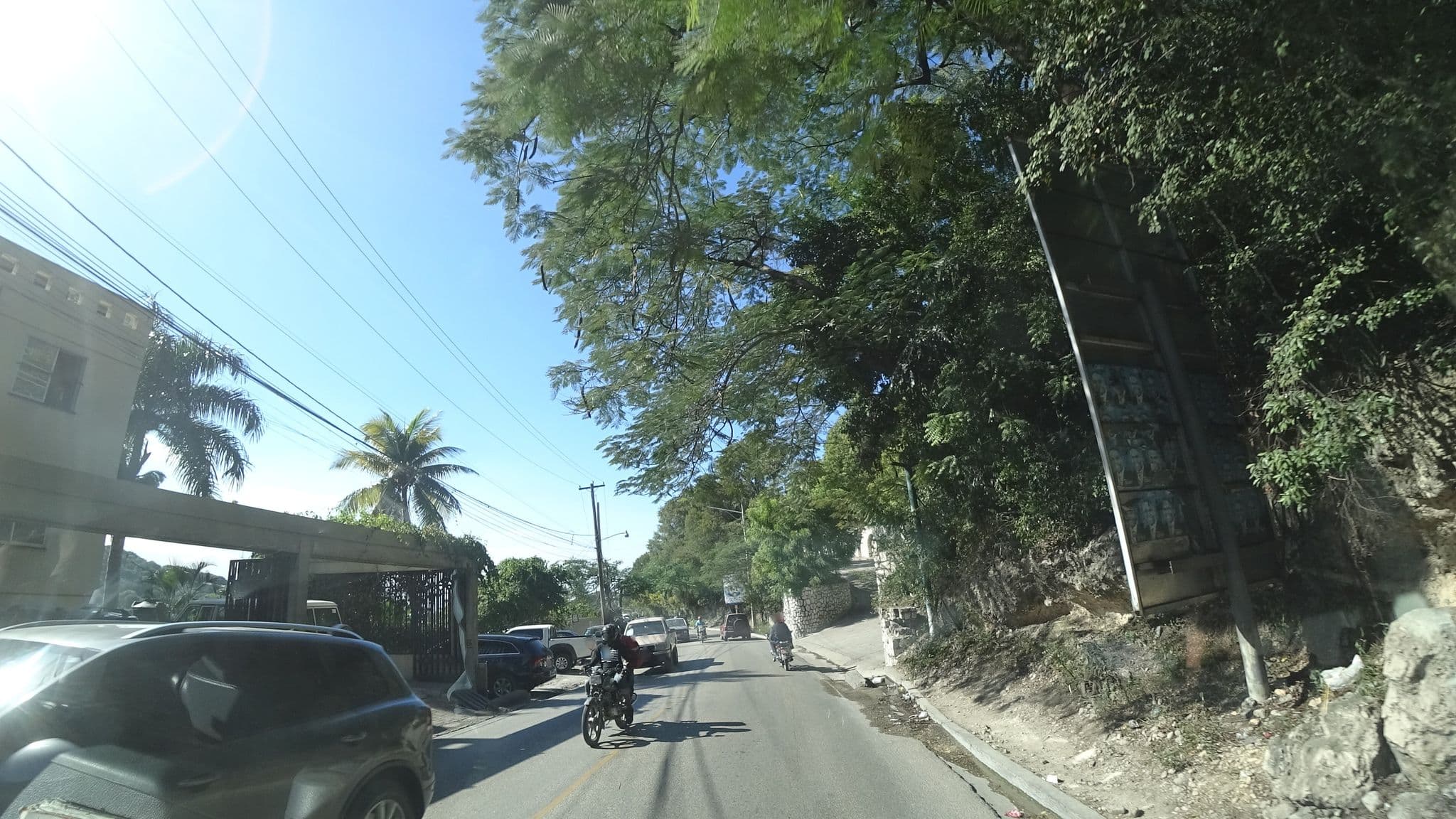 Street view near entrance OSCAR1, Delmas — © danbjoseph (CC BY-SA · Mapillary)