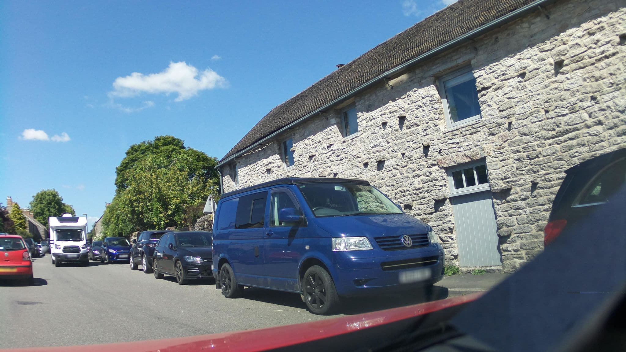 Street view near Spingle Barn, Youlgreave — © southglos (CC BY-SA · Mapillary)