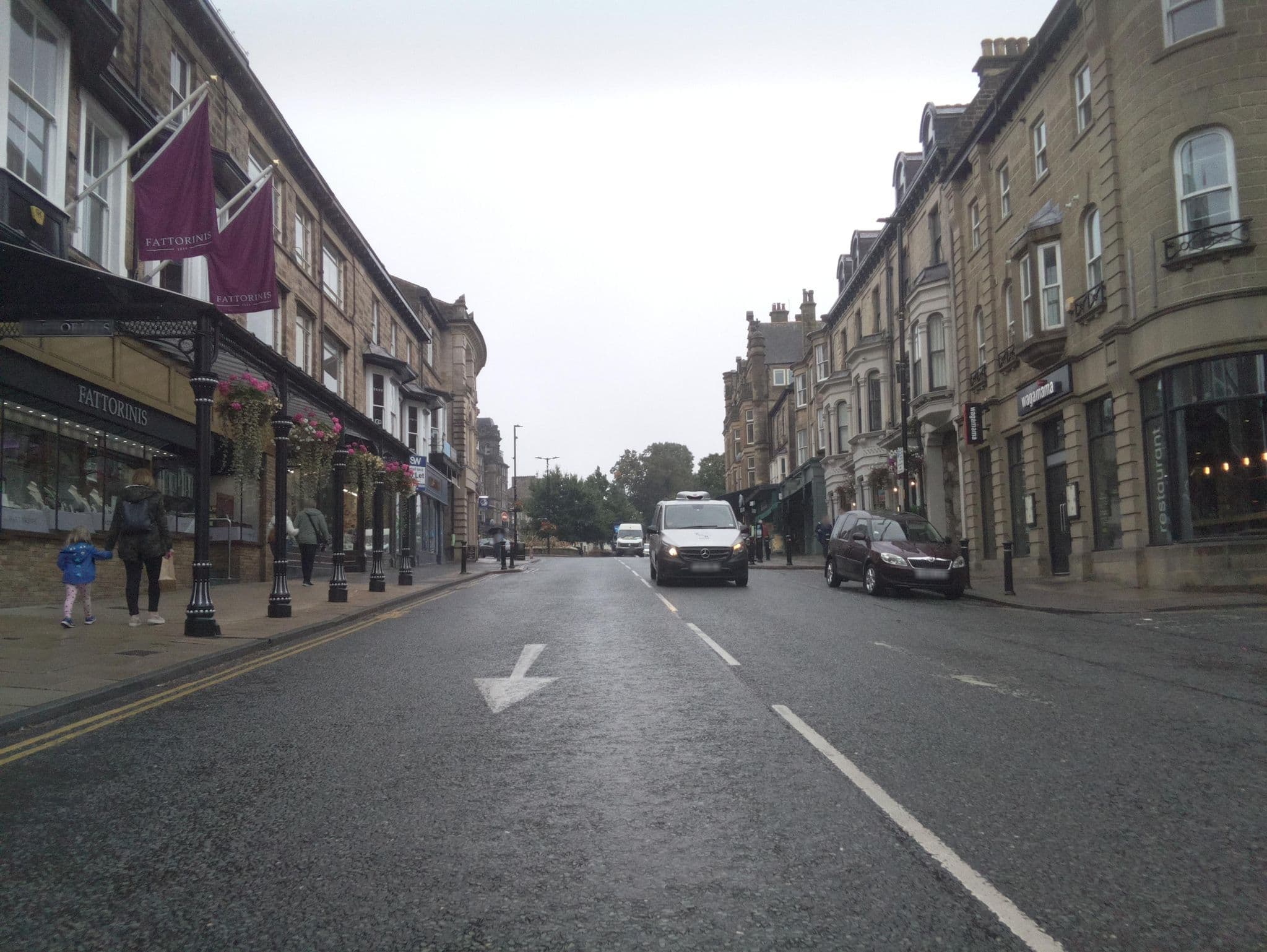 Street view near Superior Stay, Harrogate — © southglos (CC BY-SA · Mapillary)