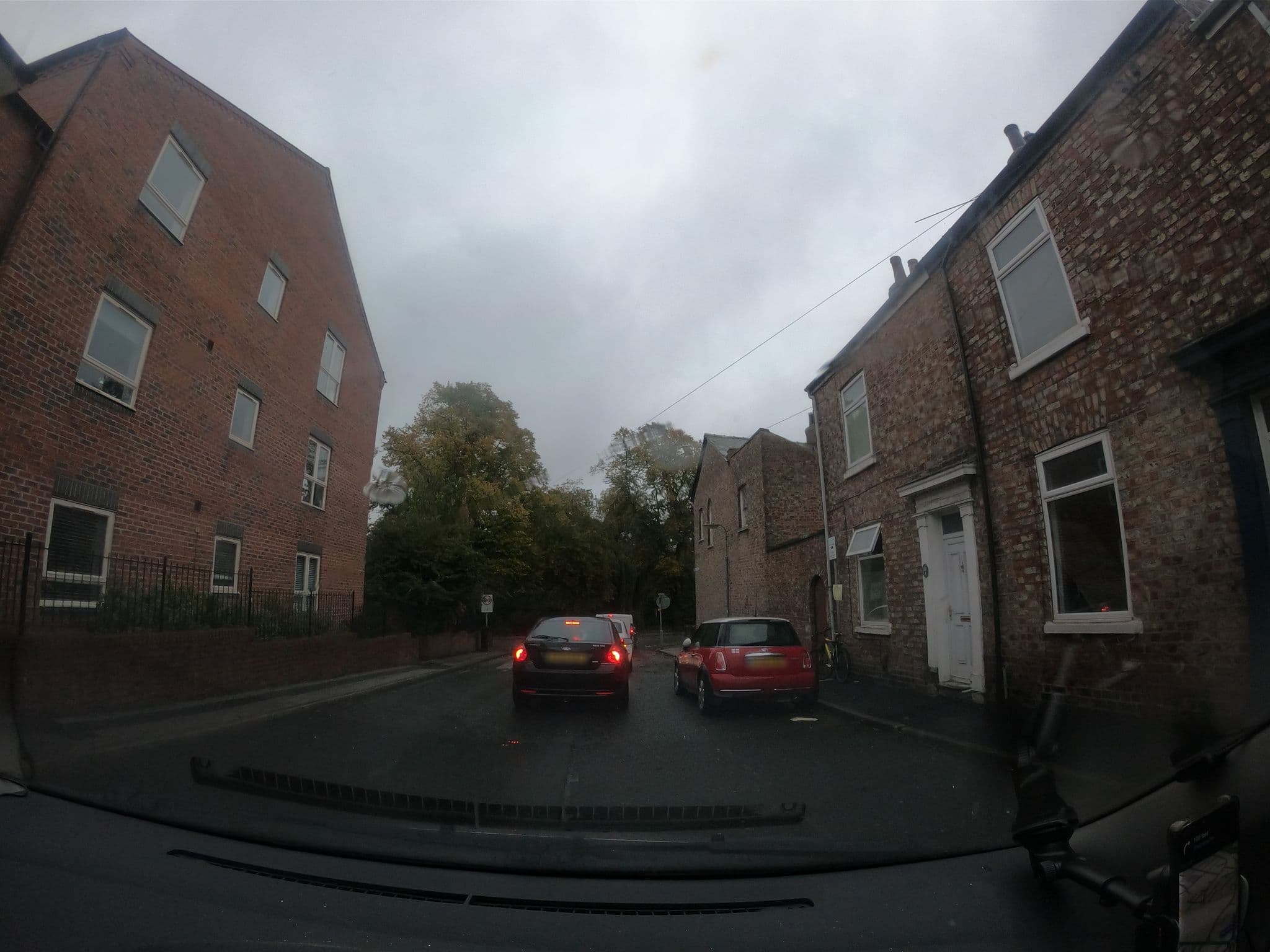 Street view near Riverbank View, York — © lamaar639 (CC BY-SA · Mapillary)