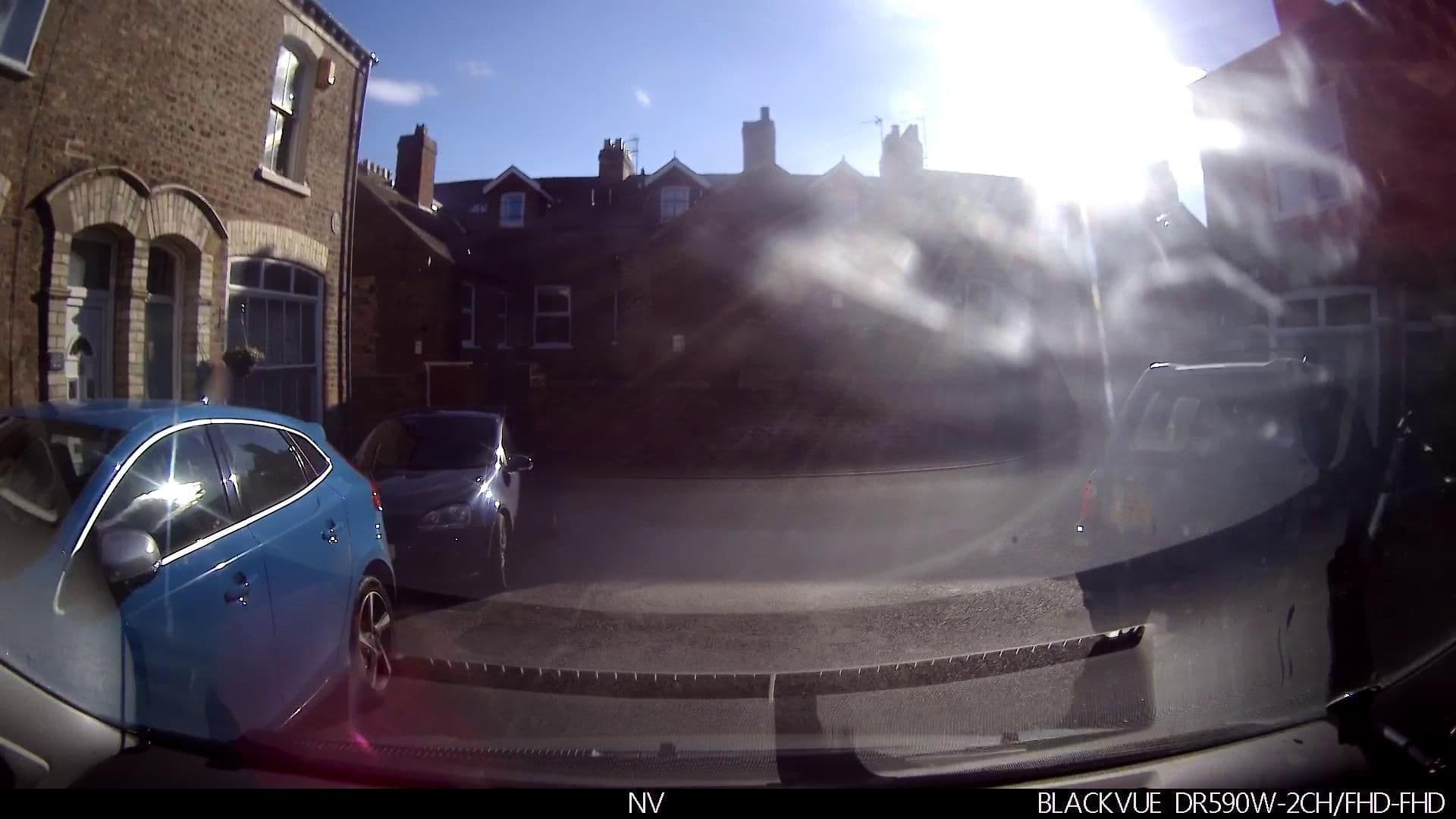 Street view near Gairlochy Bay, York — © lamaar639 (CC BY-SA · Mapillary)