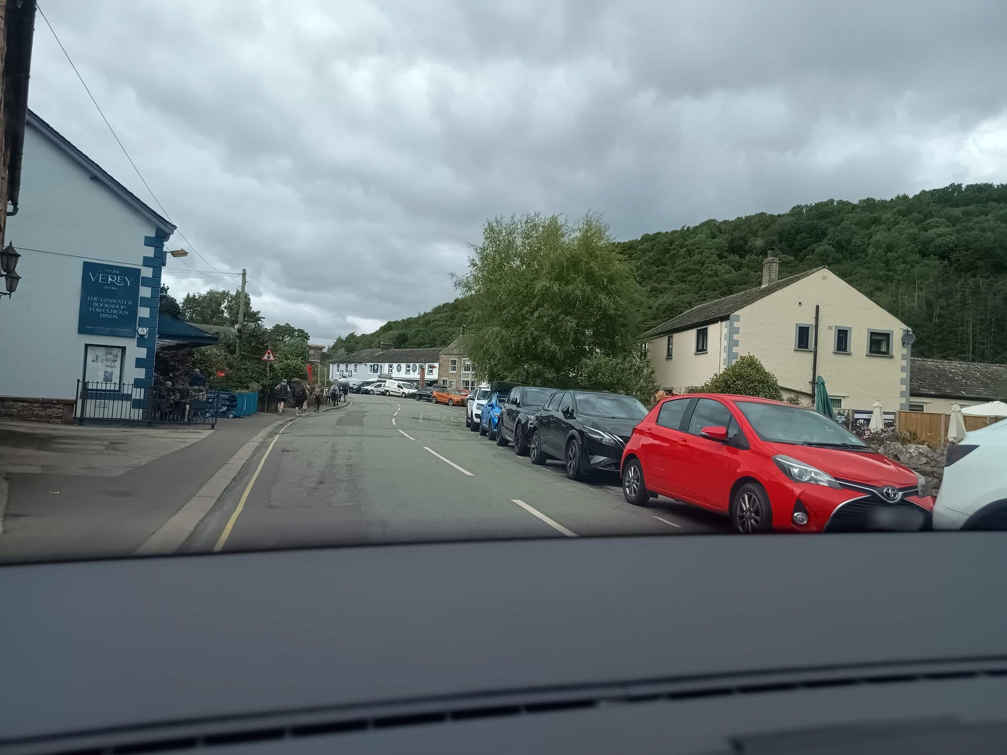 Street view near Honeycomb, Penrith — © zuse (CC BY-SA · Mapillary)