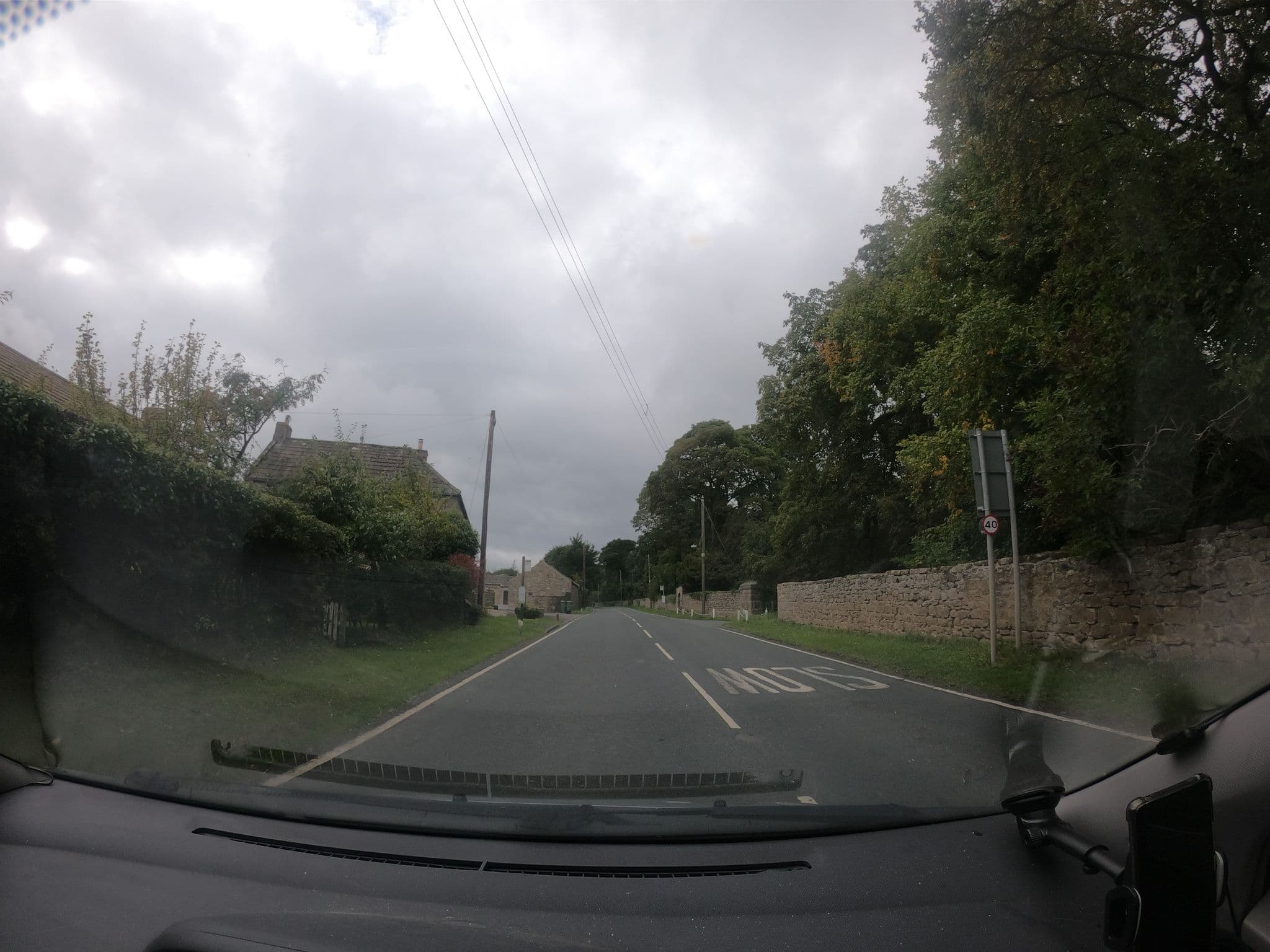 Street view near White Rose Holiday Cottage, Leyburn — © lamaar639 (CC BY-SA · Mapillary)