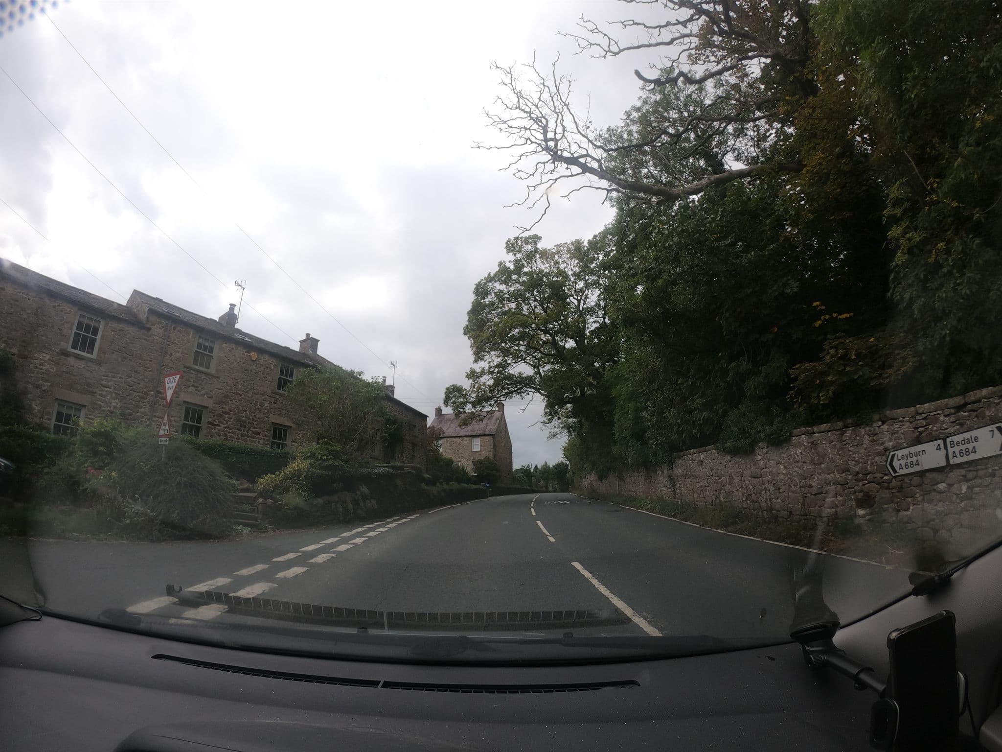 Street view near Park Gate House, Leyburn — © lamaar639 (CC BY-SA · Mapillary)