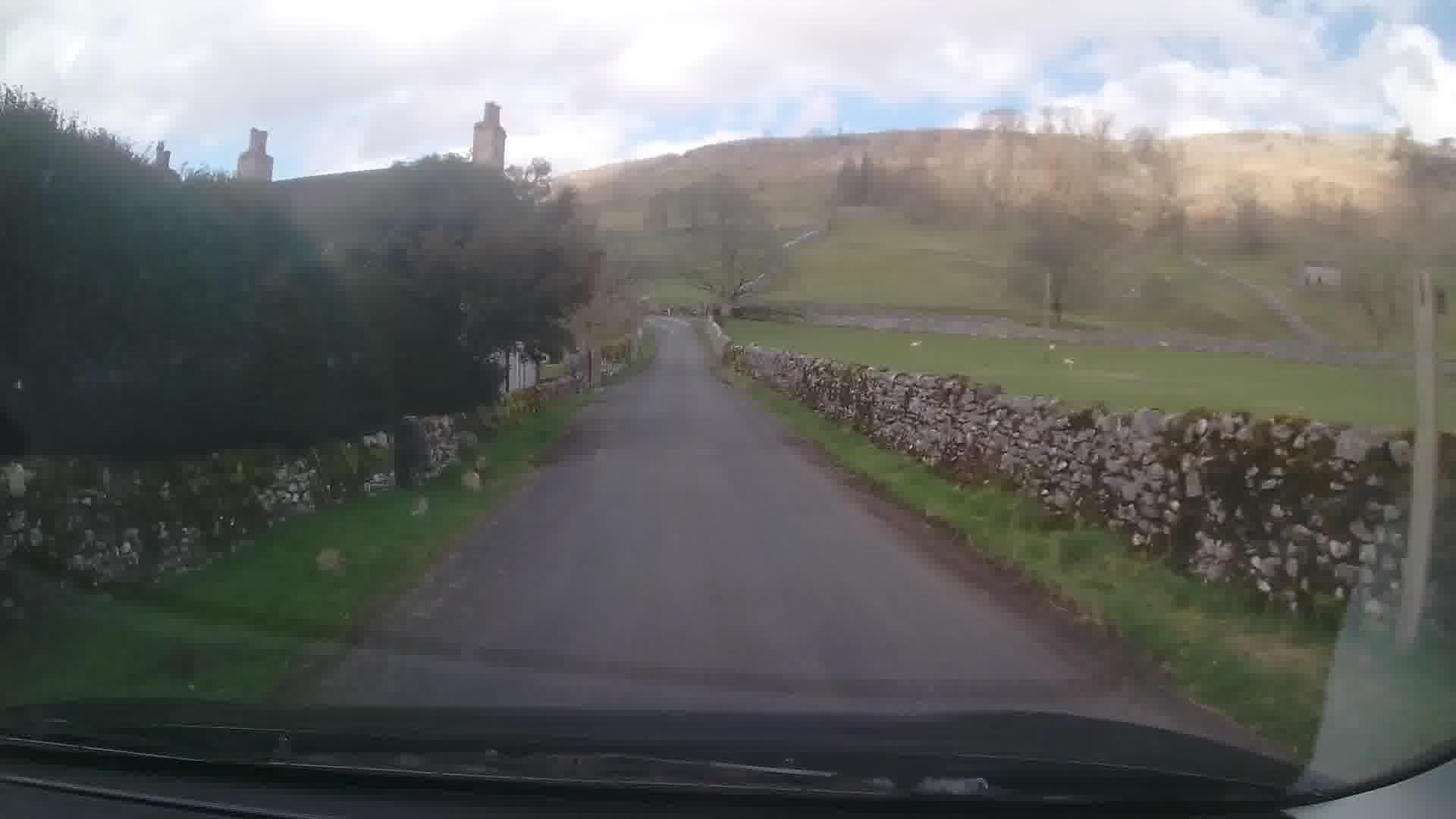 Street view near Bridge End Farm Guest House, Grassington — © trigpoint (CC BY-SA · Mapillary)