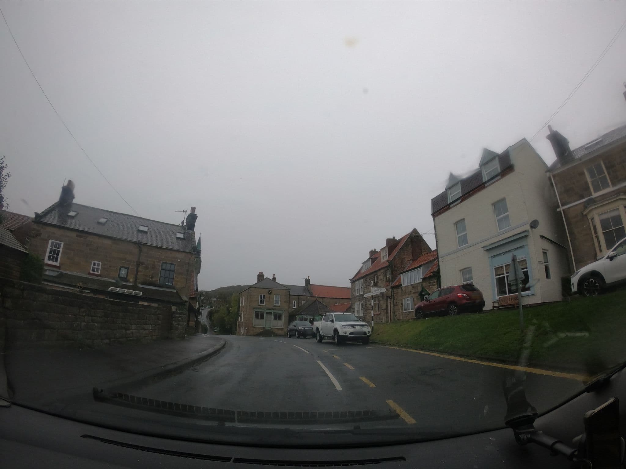 Street view near Vale View, Whitby — © lamaar639 (CC BY-SA · Mapillary)