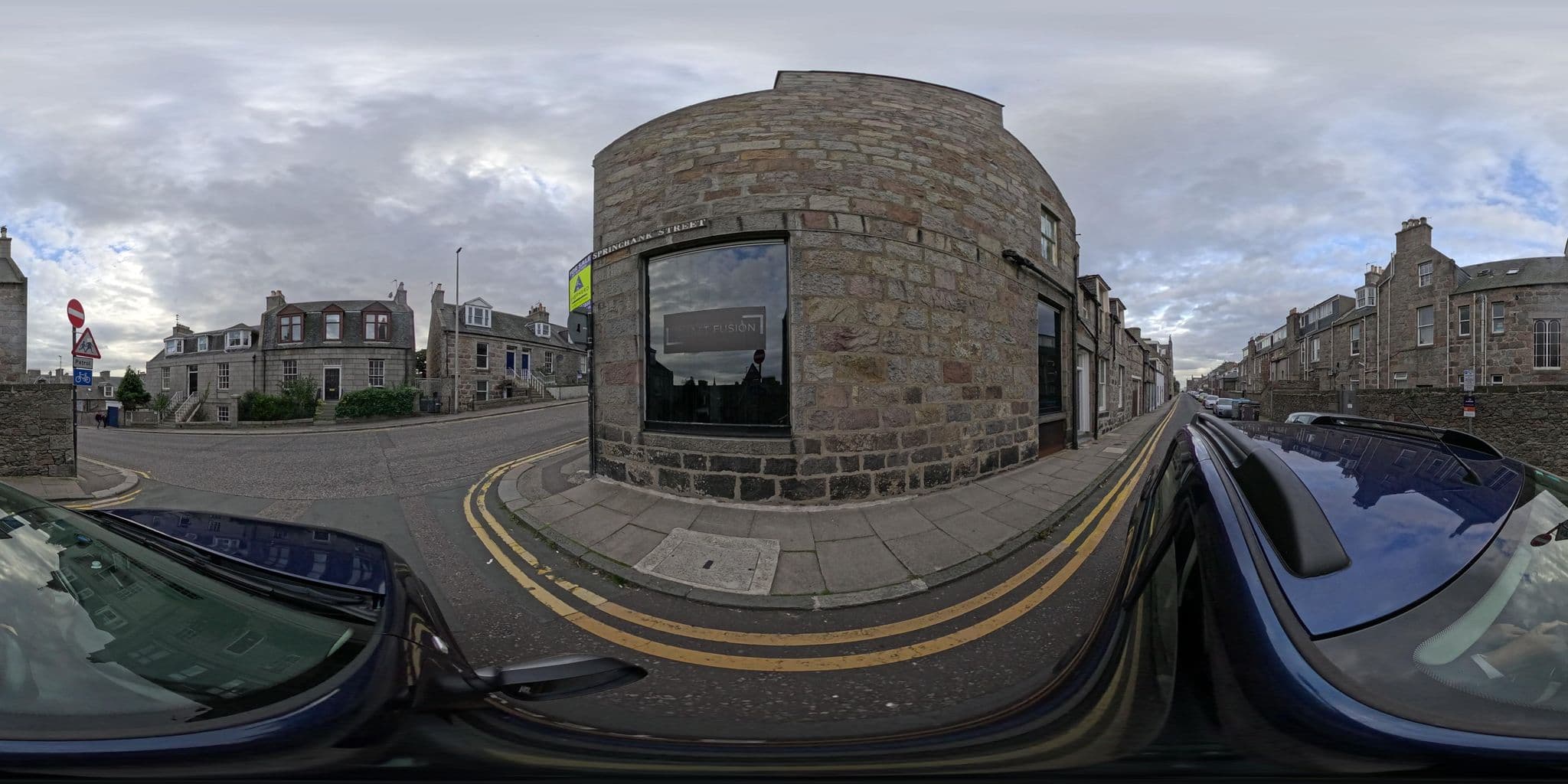 Street view near Bon Accord Apartments, Aberdeen — © coetserw (CC BY-SA · Mapillary)