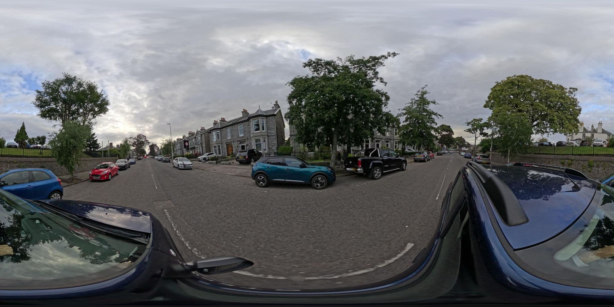 Street view near Ardbeg Guest House, Aberdeen — © coetserw (CC BY-SA · Mapillary)
