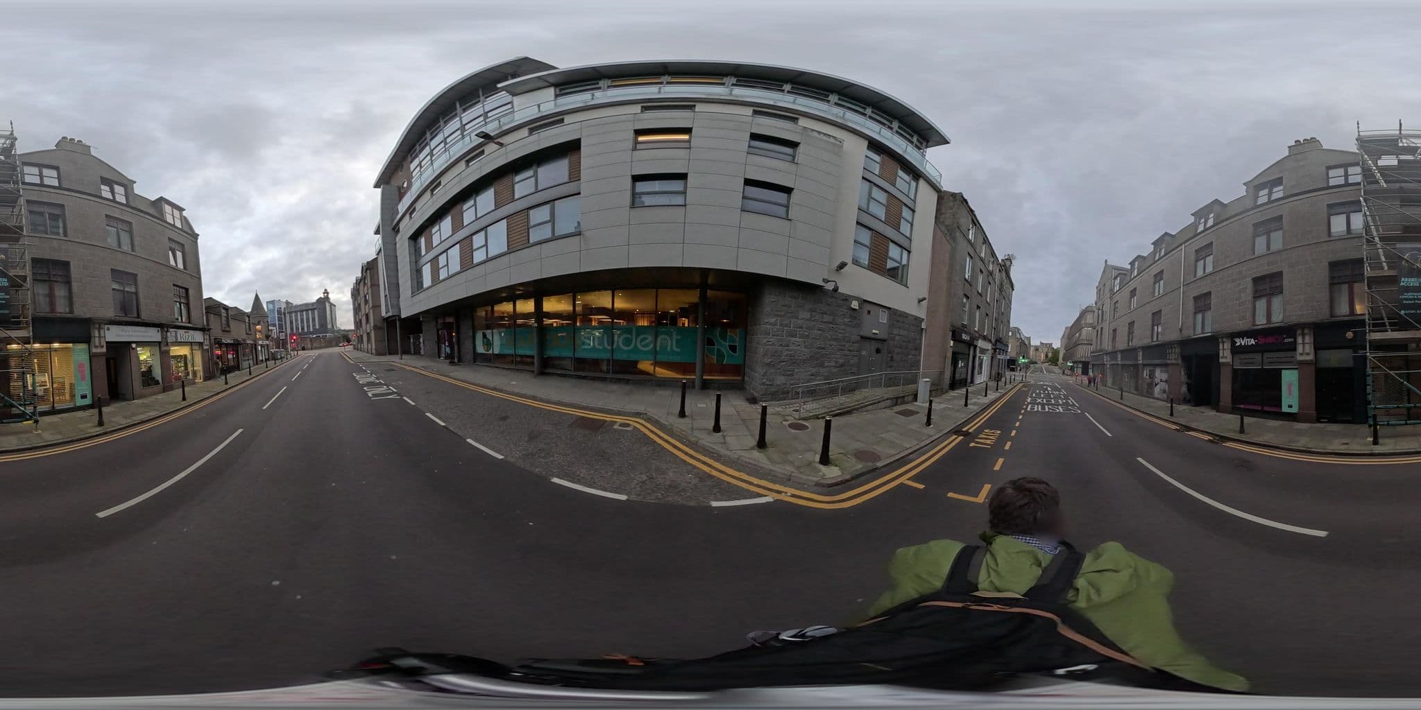 Street view near Hilton Garden Inn, Aberdeen — © coetserw (CC BY-SA · Mapillary)