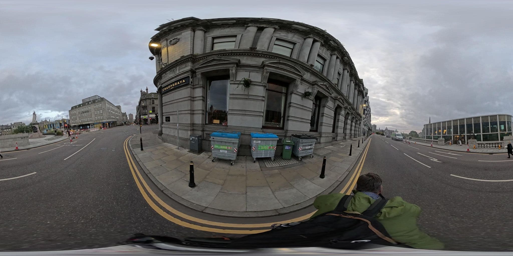 Street view near City Center Hotel, Aberdeen — © coetserw (CC BY-SA · Mapillary)