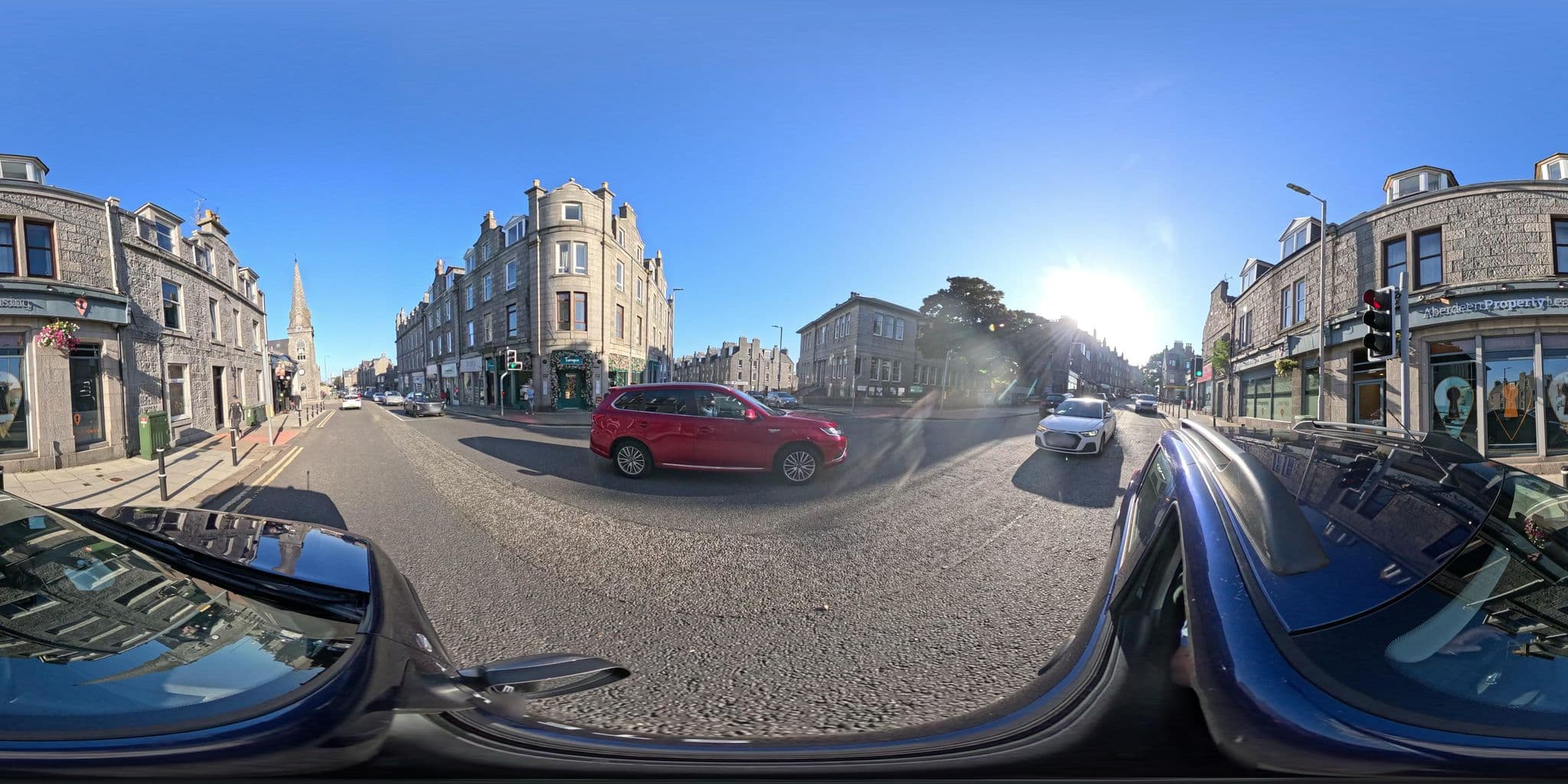 Street view near APL Apartments, Aberdeen — © coetserw (CC BY-SA · Mapillary)