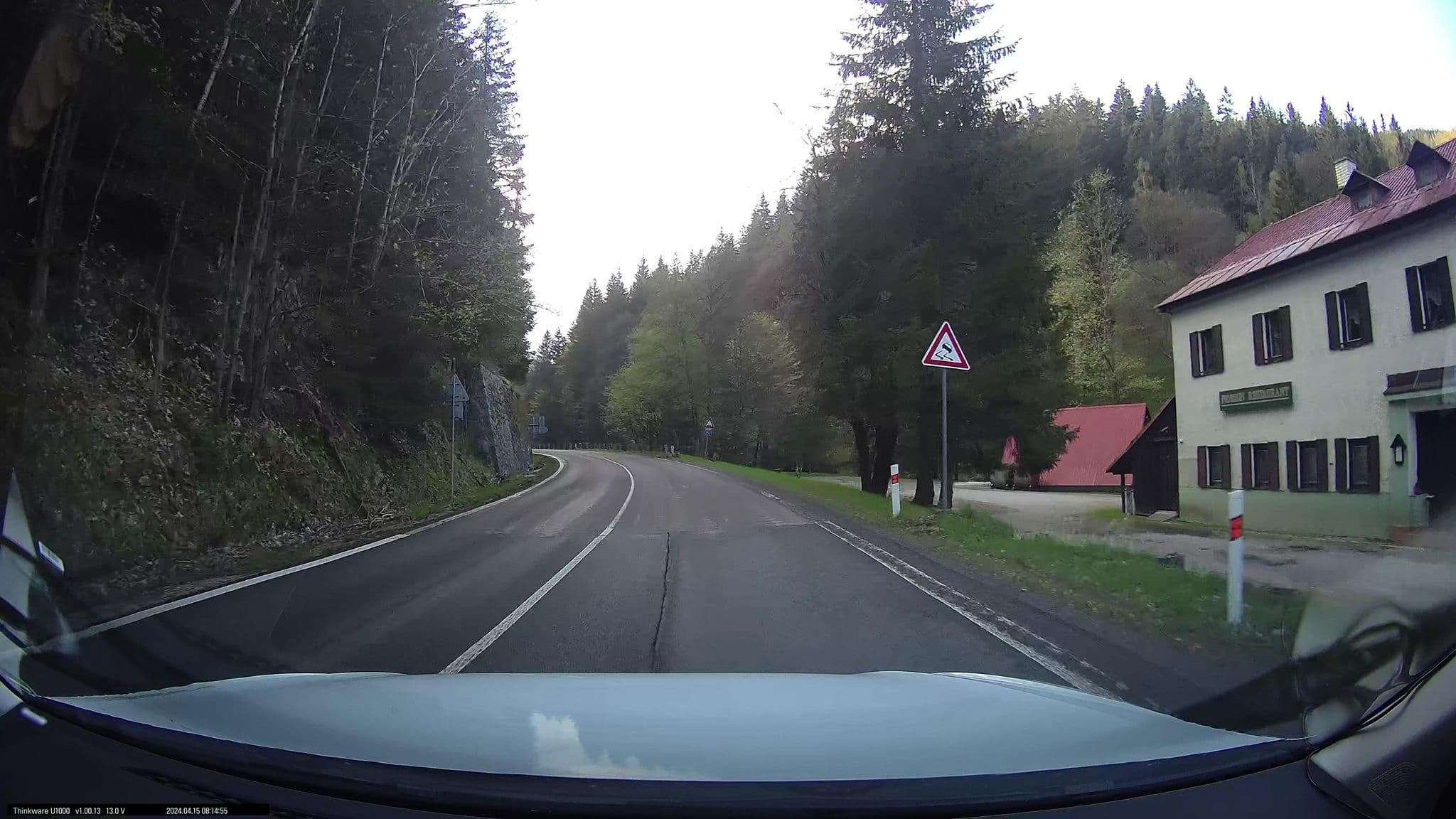 Street view near Na Křižovatce, Svoboda nad Úpou — © maxim752 (CC BY-SA · Mapillary)