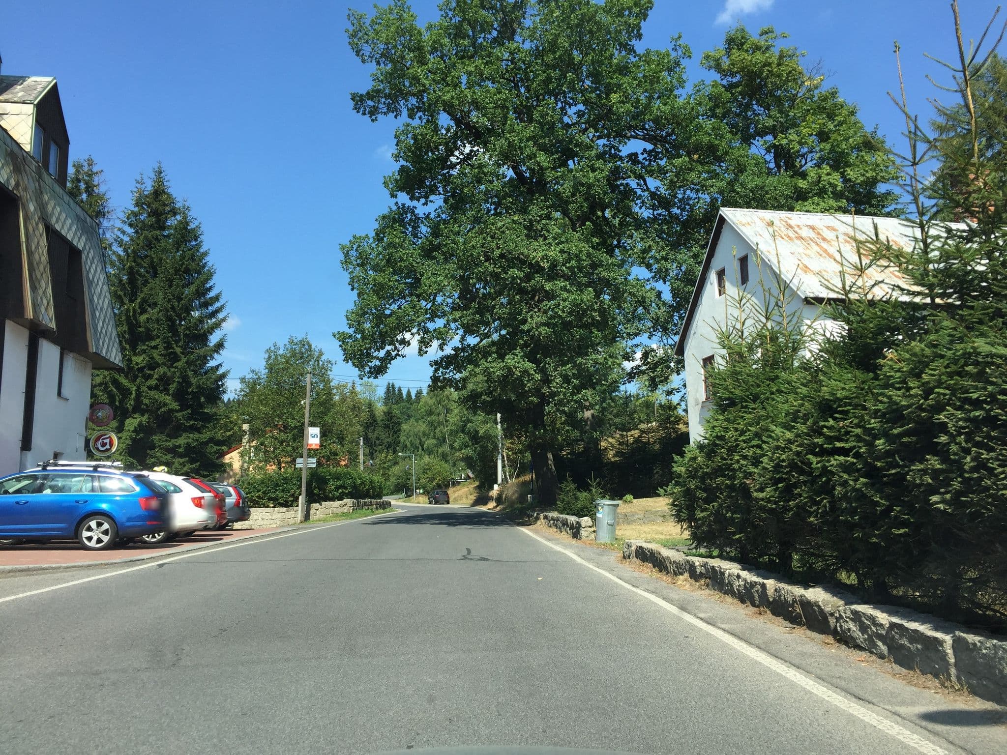 Street view near Jelínek, Janov nad Nisou — © it_s_so_funny (CC BY-SA · Mapillary)