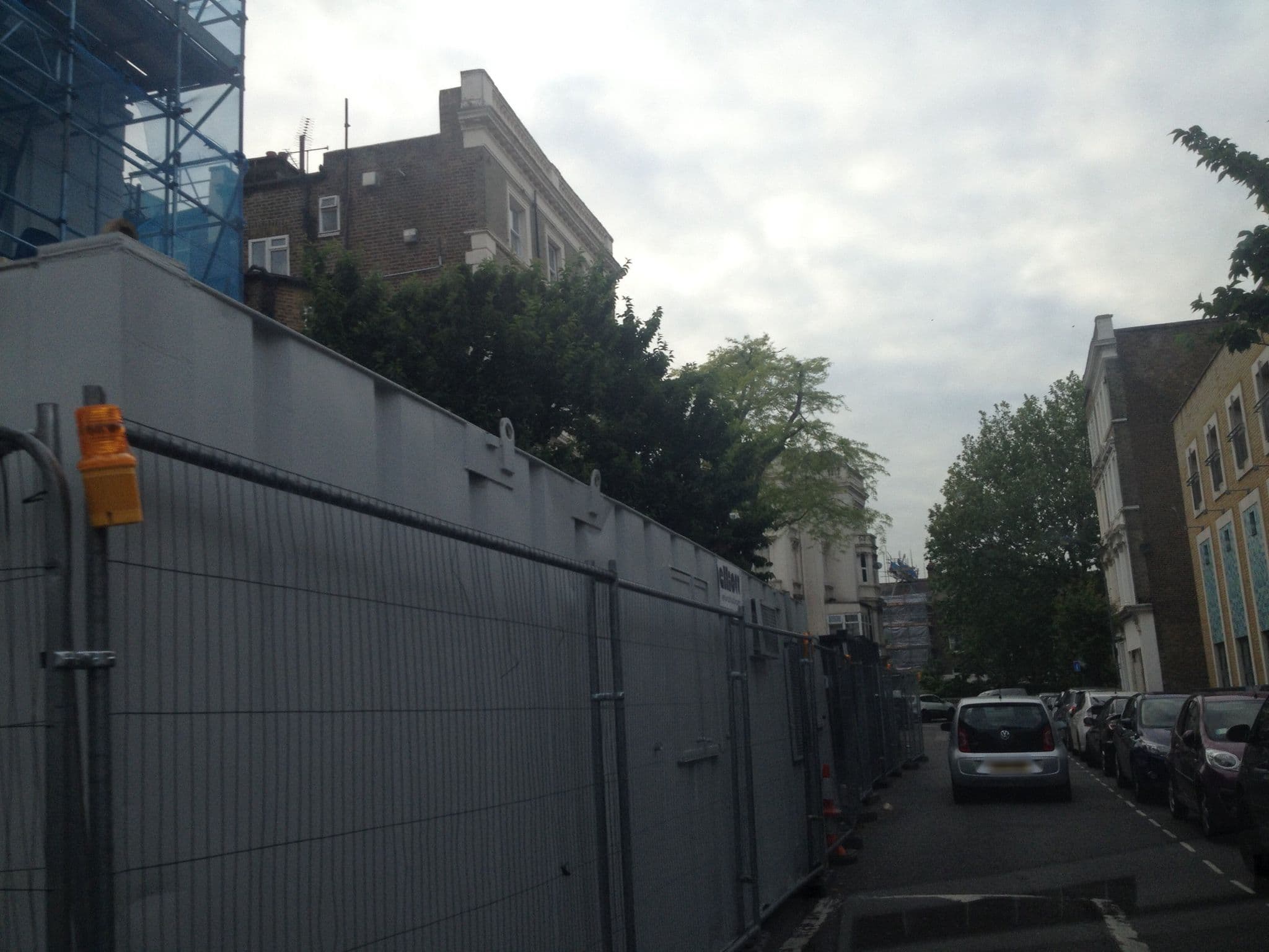 Street view near Regents Court Apartment, Earls Court — © domdomegg (CC BY-SA · Mapillary)