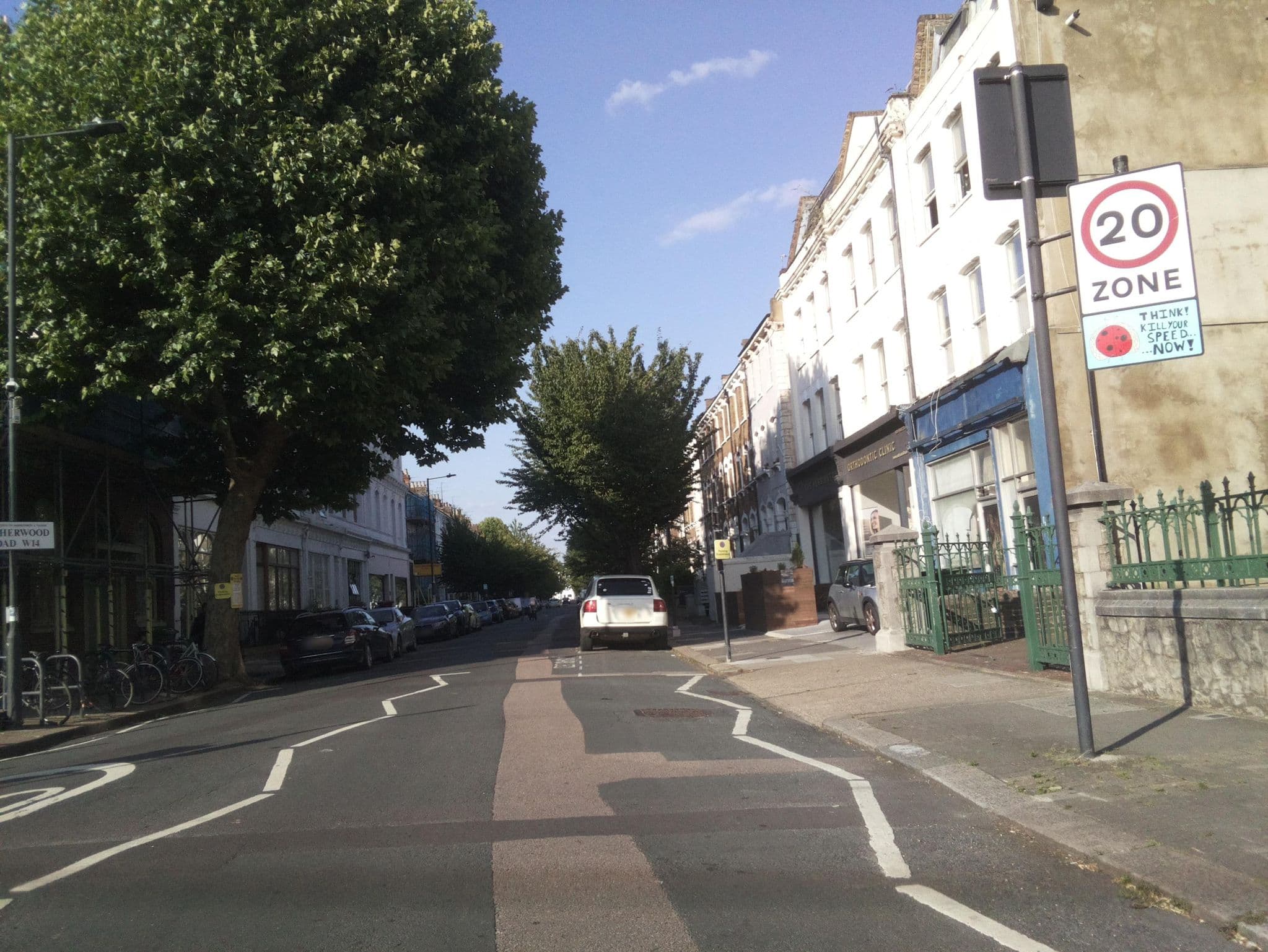 Street view near Lavender at Netherwood Road, Shepherds Bush — © southglos (CC BY-SA · Mapillary)