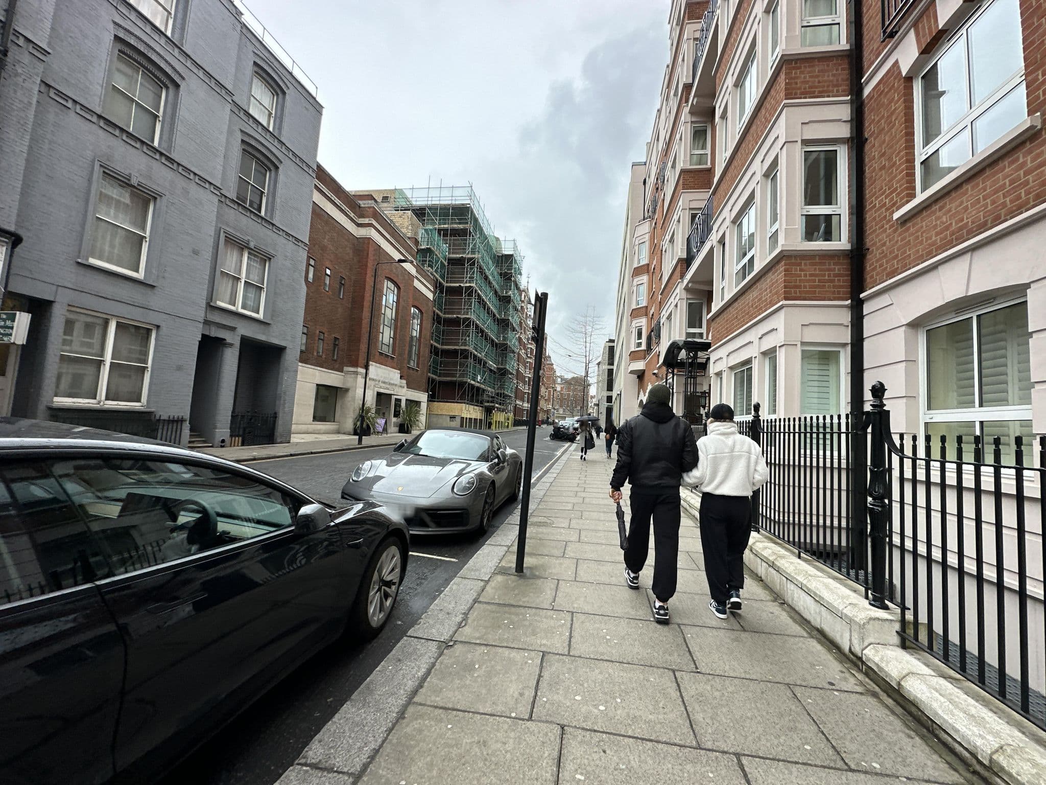 Street view near Halkin Hotel, Earls Court — © wasd42 (CC BY-SA · Mapillary)