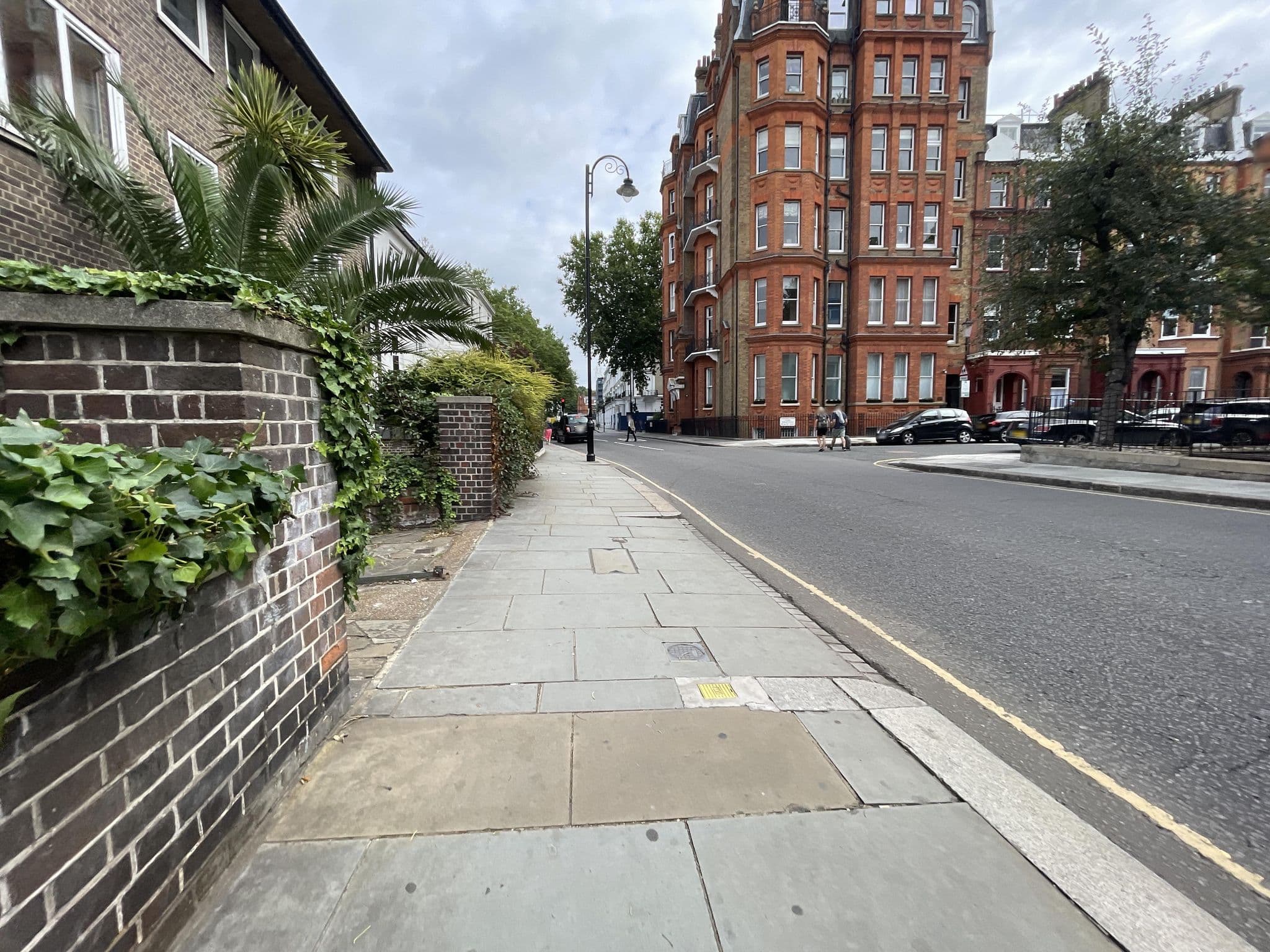 Street view near Guesthouse Stay In Chelsea, Chelsea — © asturksever (CC BY-SA · Mapillary)