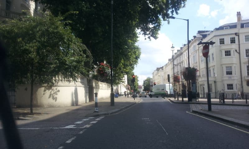 Street view near Greysby Limited, Pimlico — © paulbiv (CC BY-SA · Mapillary)