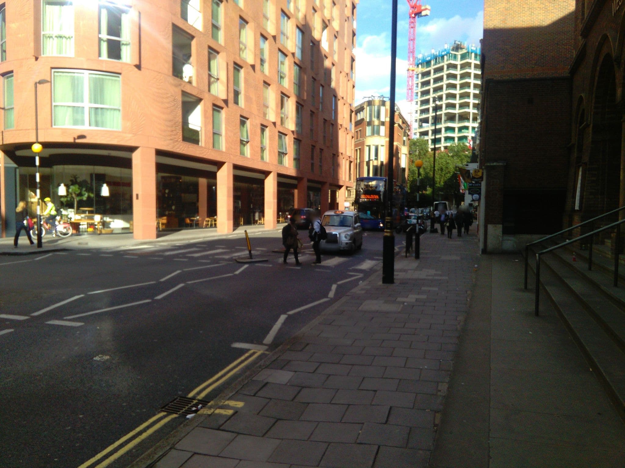 Street view near Exclusive Resorts, City of Westminster — © ris (CC BY-SA · Mapillary)