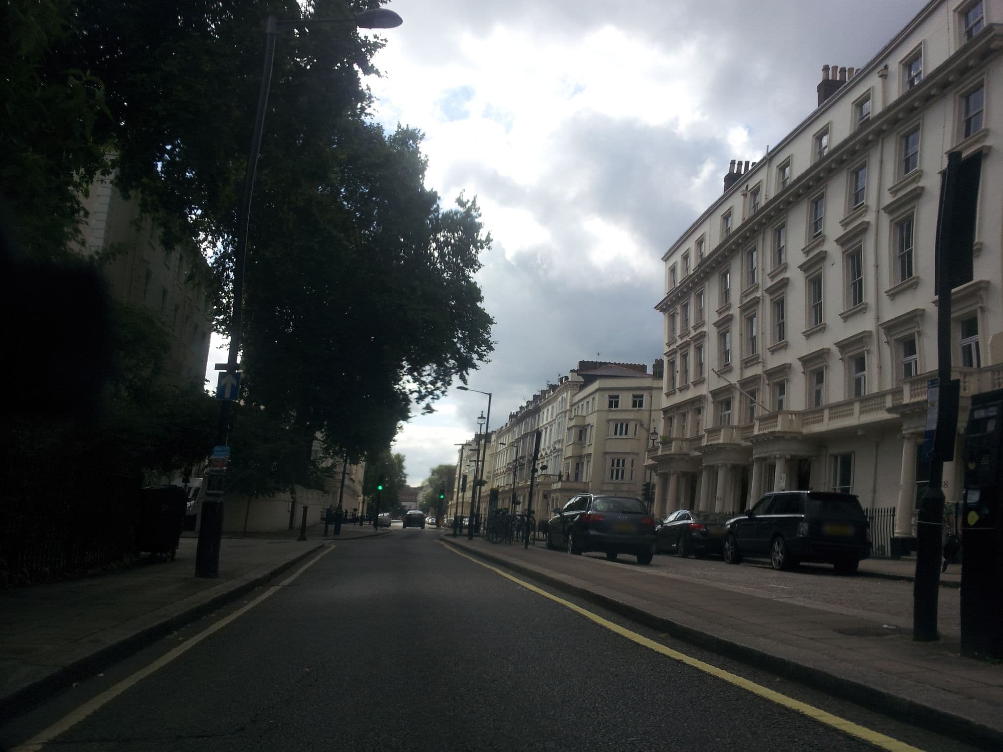 Street view near Jibelee, Pimlico — © paulbiv (CC BY-SA · Mapillary)