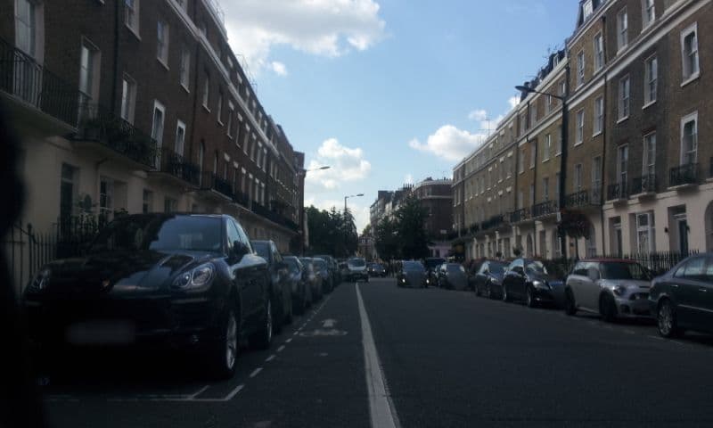Street view near Rosedene Hotel, Pimlico — © paulbiv (CC BY-SA · Mapillary)
