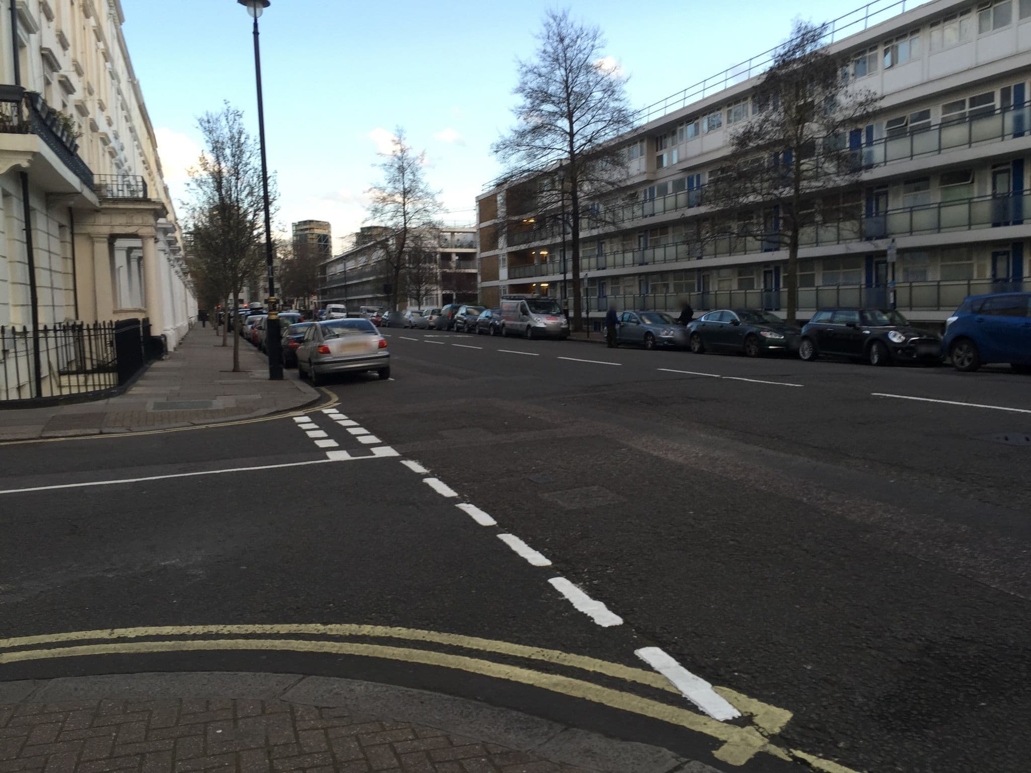 Street view near Classica Apartments, Pimlico — © tommorris (CC BY-SA · Mapillary)