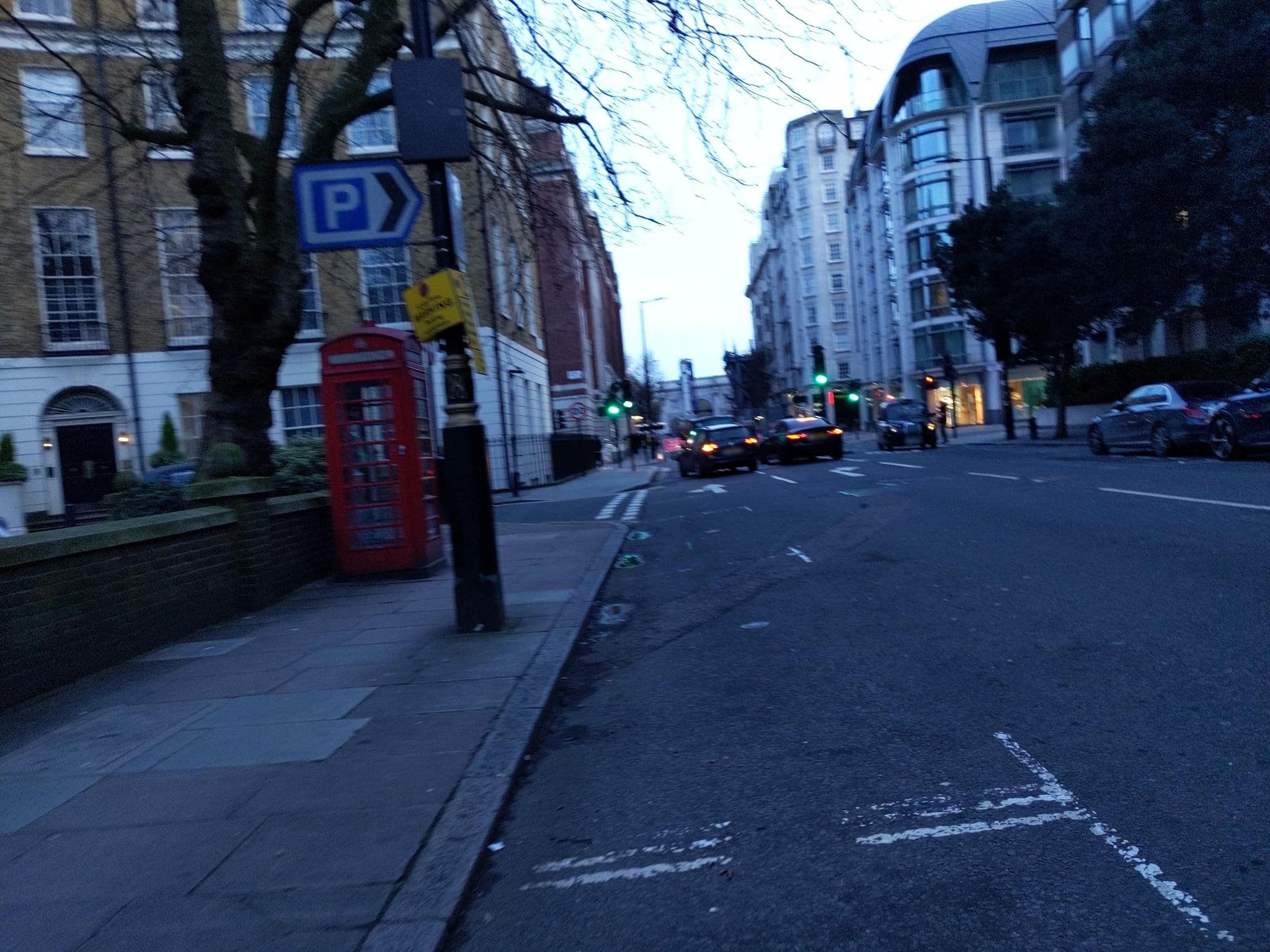 Street view near Sapphire, West End of London — © asturksever (CC BY-SA · Mapillary)