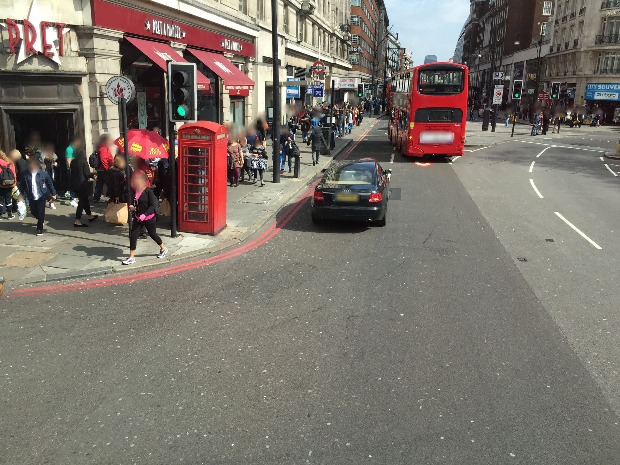 Street view near Camberland Hotel, West End of London — © tommorris (CC BY-SA · Mapillary)