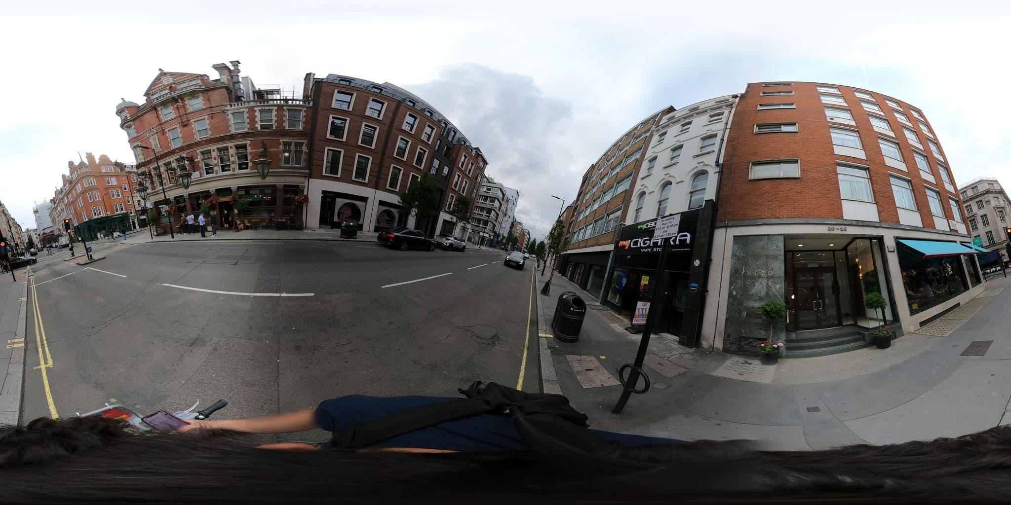 Street view near Travel Agency Online, Soho — © asturksever (CC BY-SA · Mapillary)
