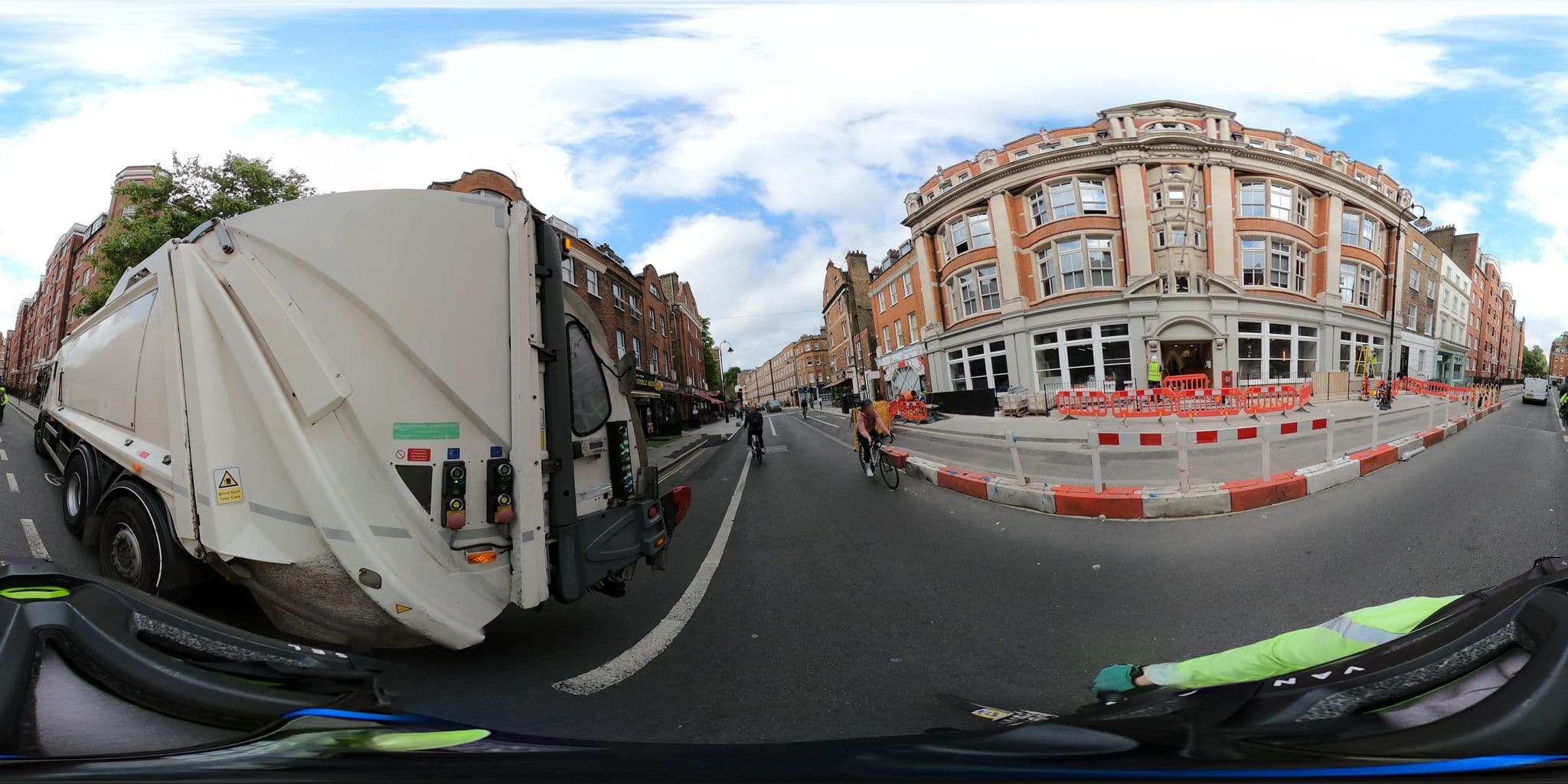 Street view near Willy Wonka 516, King's Cross — © Stefdegreef (CC BY-SA · Mapillary)