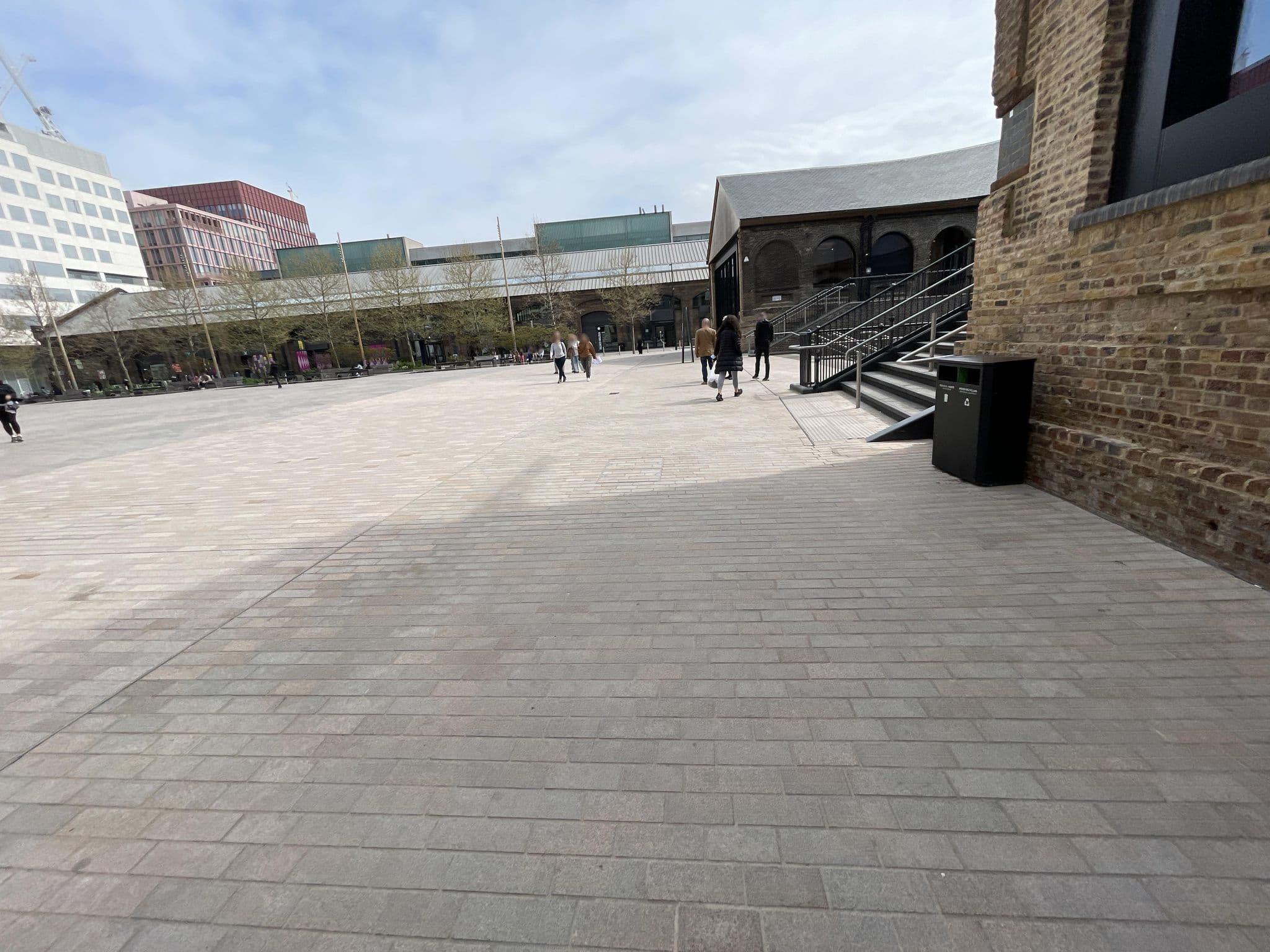 Street view near Kings Cross Serviced Apartments, King's Cross — © asturksever (CC BY-SA · Mapillary)