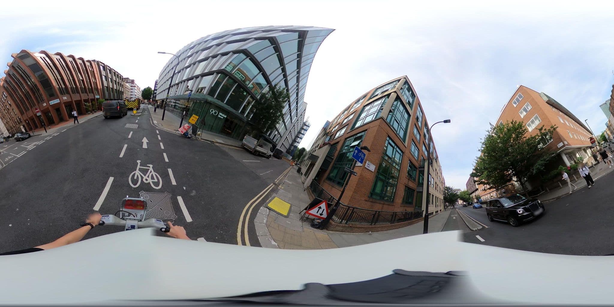 Street view near 2Bed 2Bath Apartment in Fitzrovia, Soho — © NatchaponJ (CC BY-SA · Mapillary)