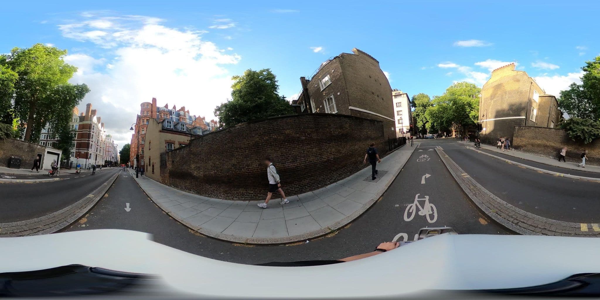 Street view near Catholic Chaplaincy, Soho — © NatchaponJ (CC BY-SA · Mapillary)
