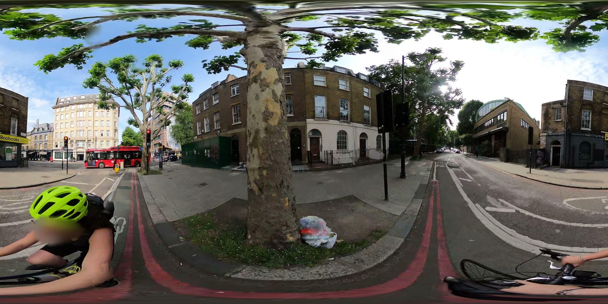 Street view near WC1X 8QT, King's Cross — © cernbyln (CC BY-SA · Mapillary)