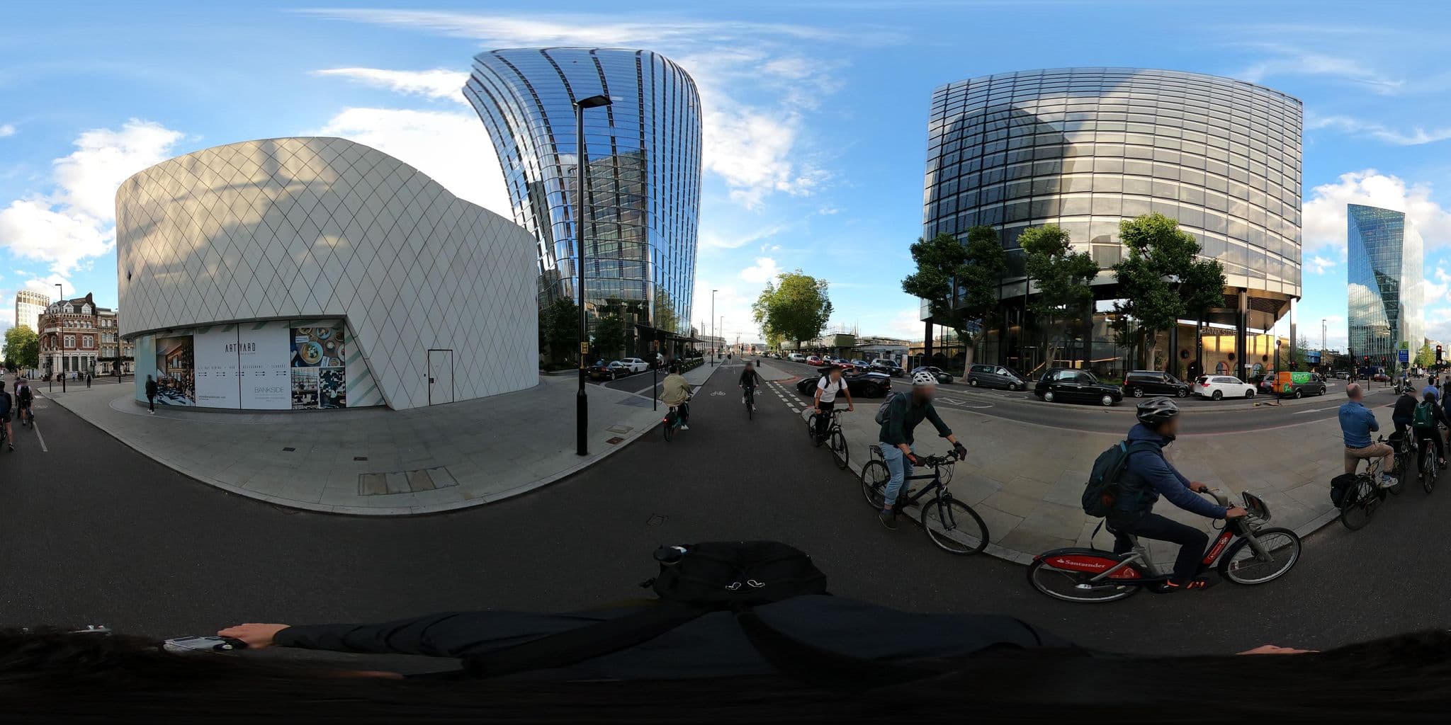 Street view near Bankside Hotel, City of London — © asturksever (CC BY-SA · Mapillary)