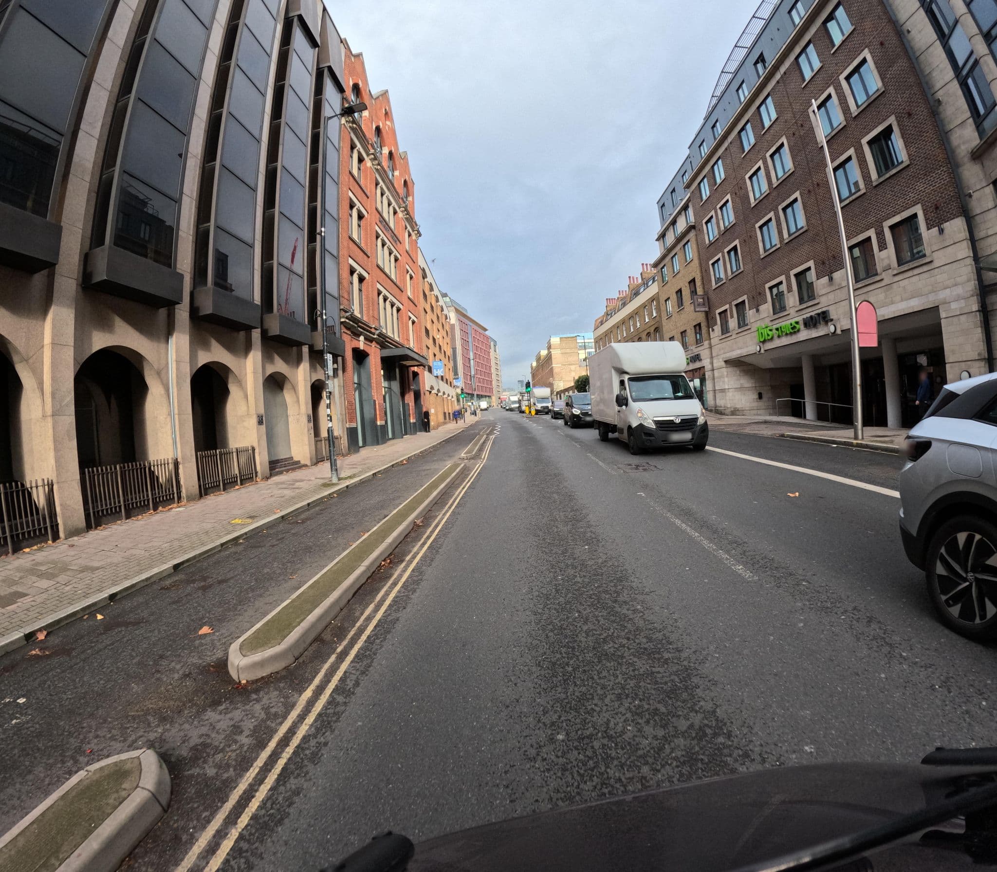 Street view near Southwark Rose Hotel, City of London — © wasd42 (CC BY-SA · Mapillary)