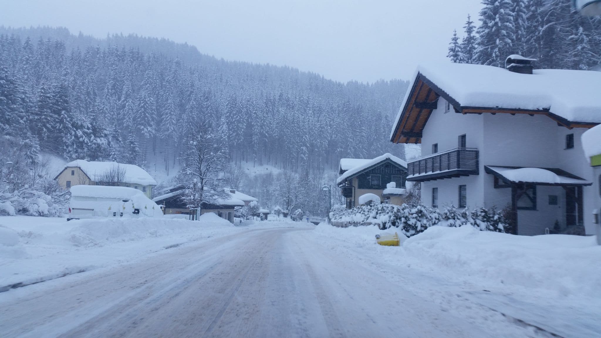 Street view near Oppeneiger, Eben im Pongau — © it_s_so_funny (CC BY-SA · Mapillary)