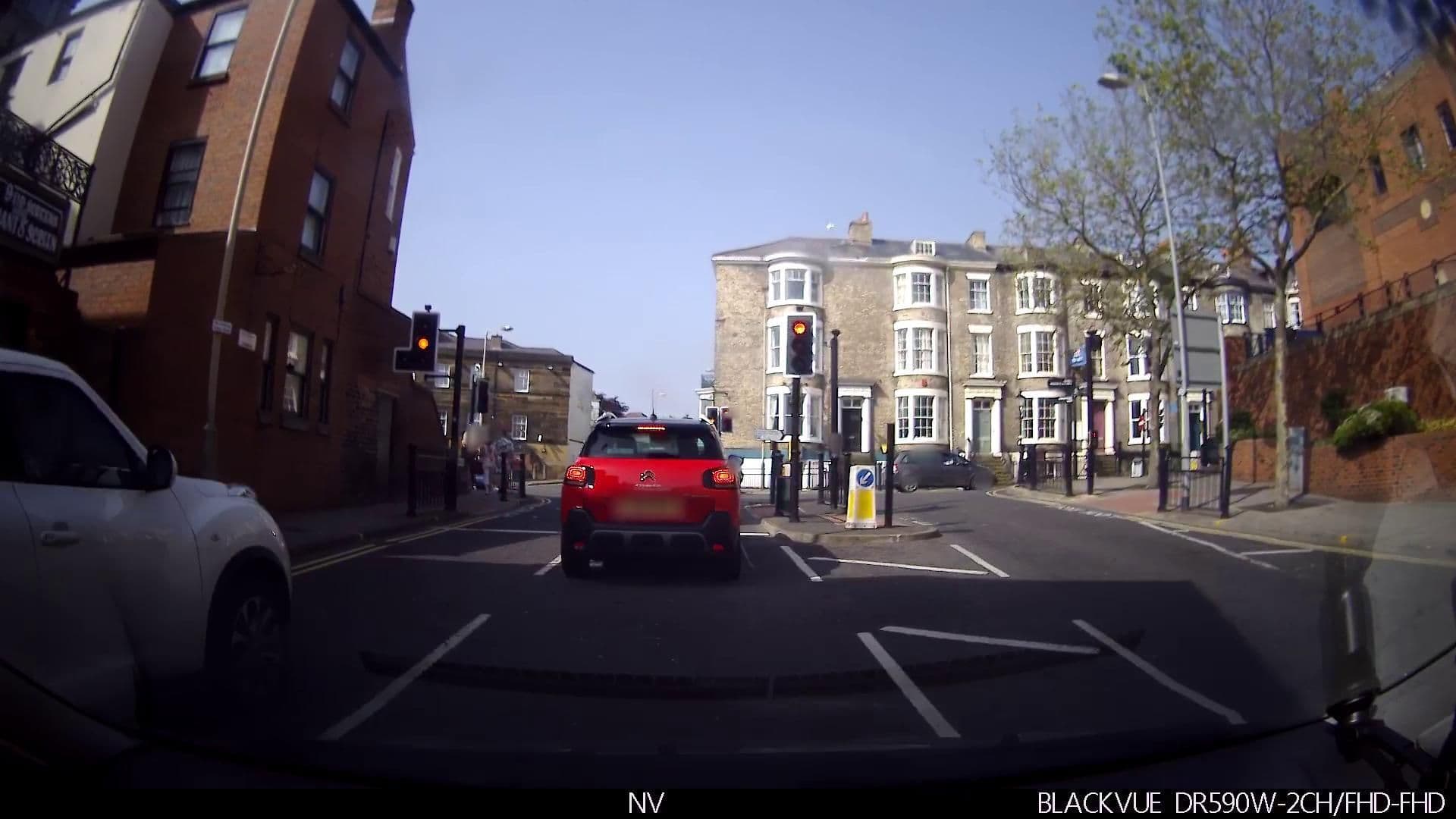 Street view near The Chessington, Scarborough — © lamaar639 (CC BY-SA · Mapillary)