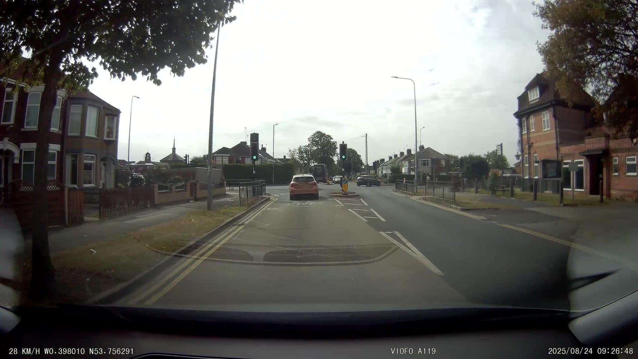 Street view near Forest Pines Golf and Cc Hotel Broughton, Kingston upon Hull — © aidan573 (CC BY-SA · Mapillary)