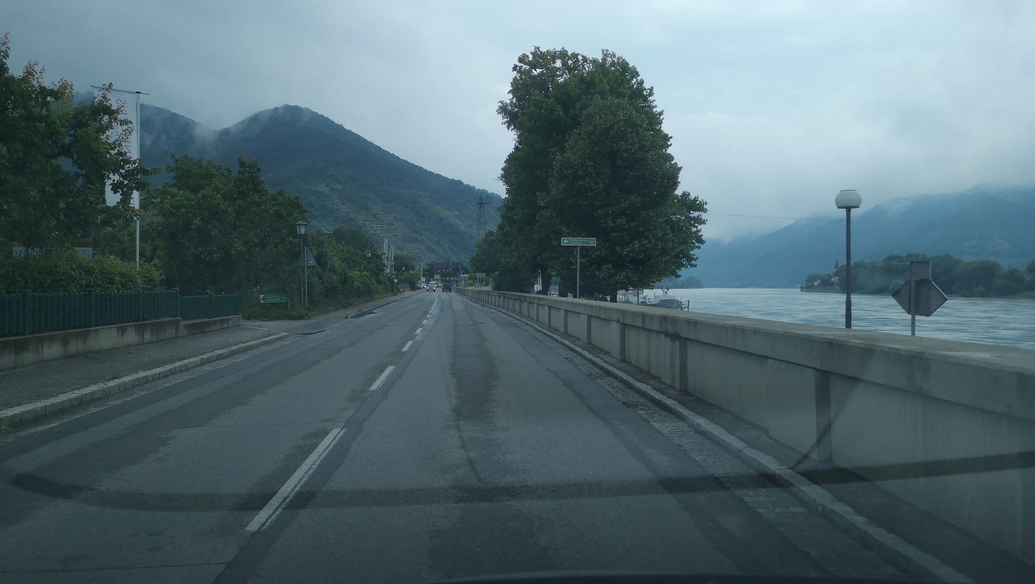 Street view near Pension Donaublick, Spitz — © schu_r (CC BY-SA · Mapillary)