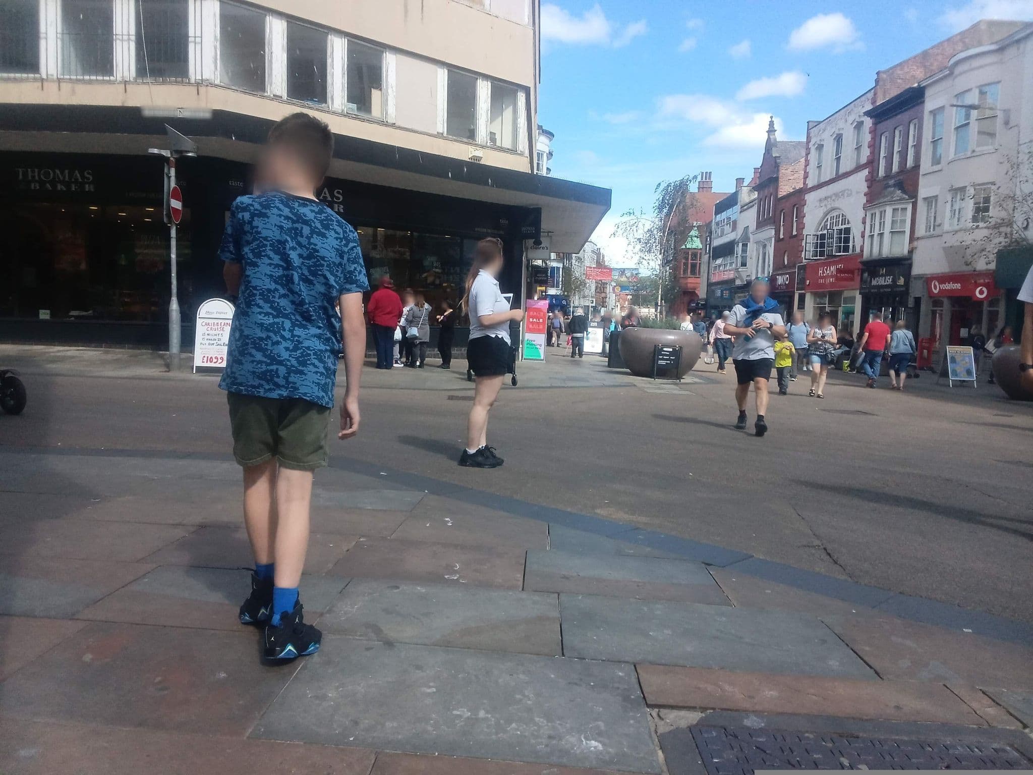 Street view near English Rose Hotels, Scarborough — © albertdougie15 (CC BY-SA · Mapillary)