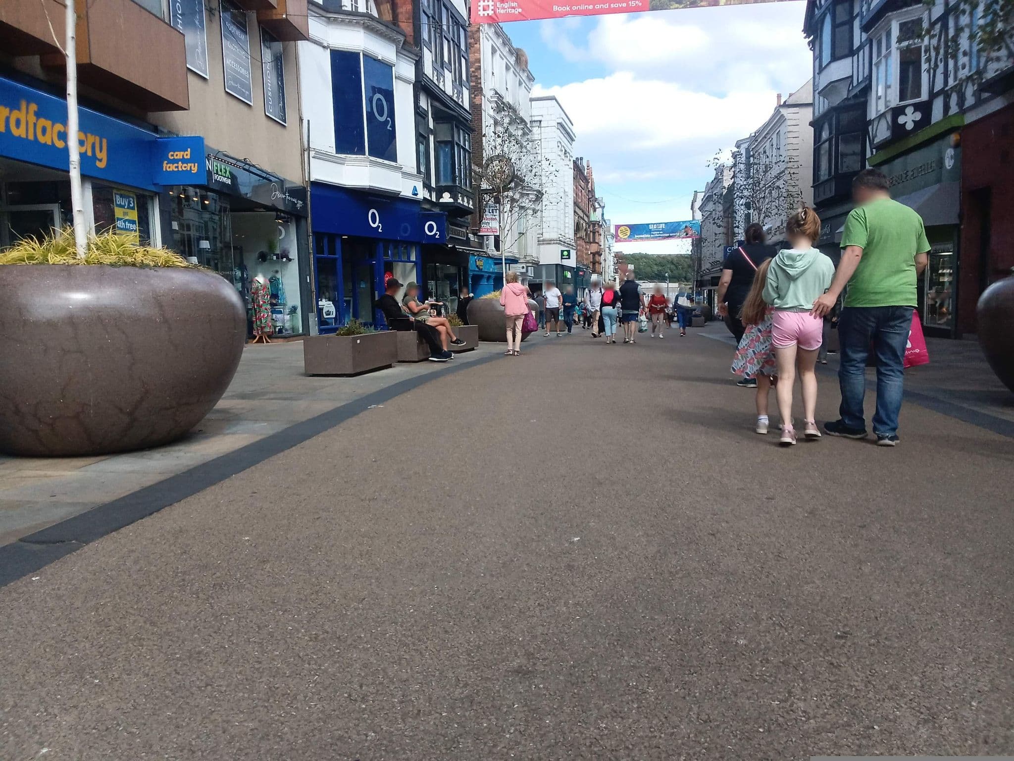Street view near The Salisbury, Scarborough — © albertdougie15 (CC BY-SA · Mapillary)