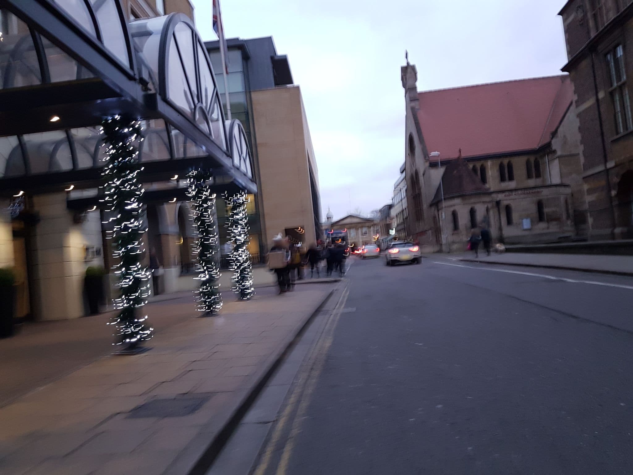Street view near Crowne Plaza, Cambridge — © cyclestreets (CC BY-SA · Mapillary)