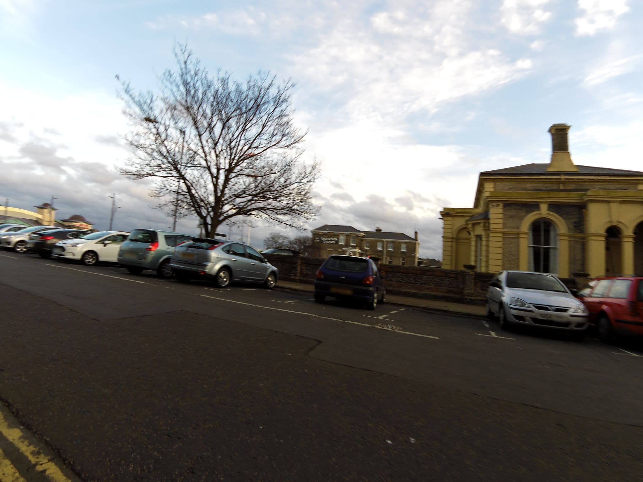 Street view near Regency Dolphin Hotel Norfolk, Great Yarmouth — © smsm1 (CC BY-SA · Mapillary)